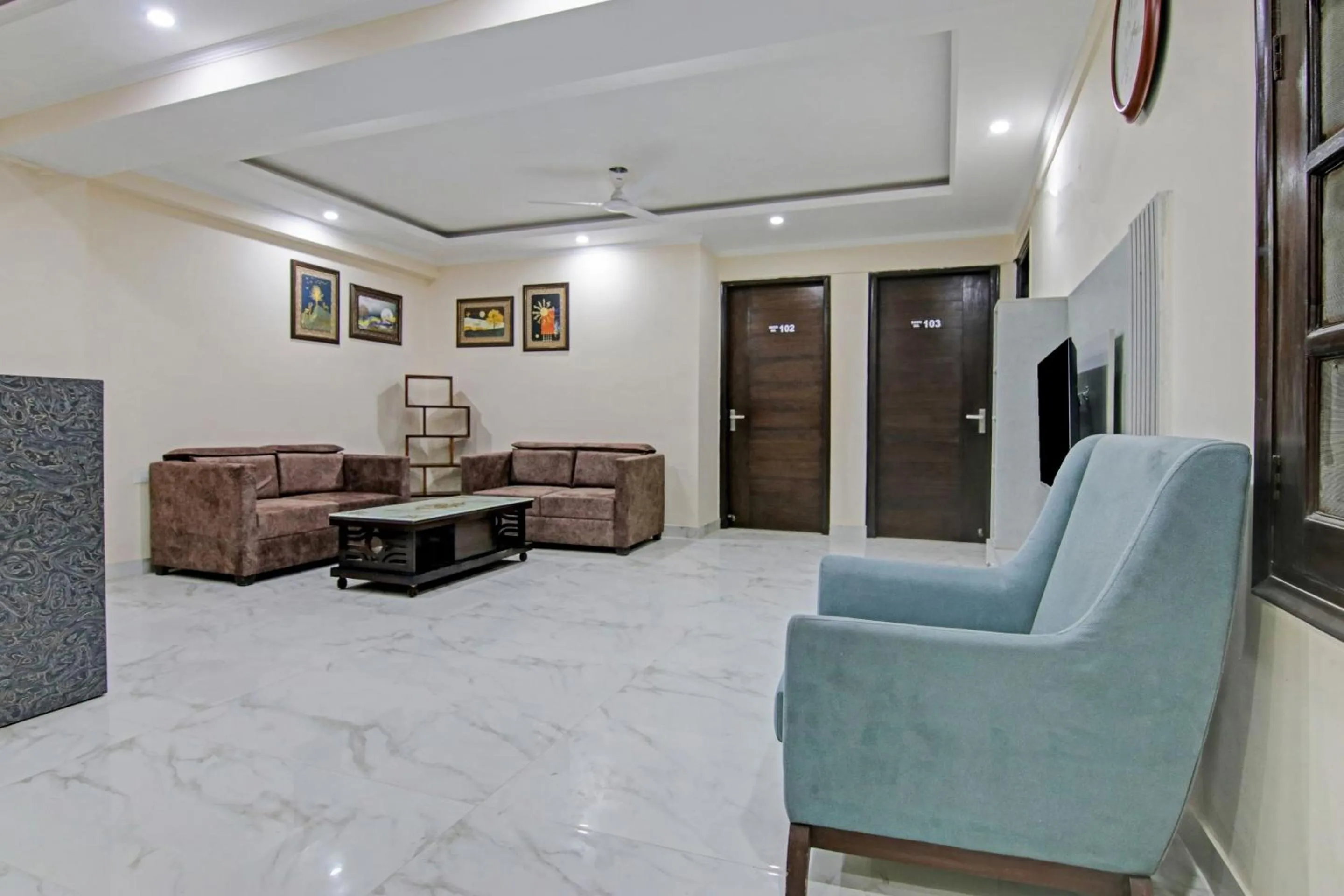 Lobby or reception in Hotel O Pristine