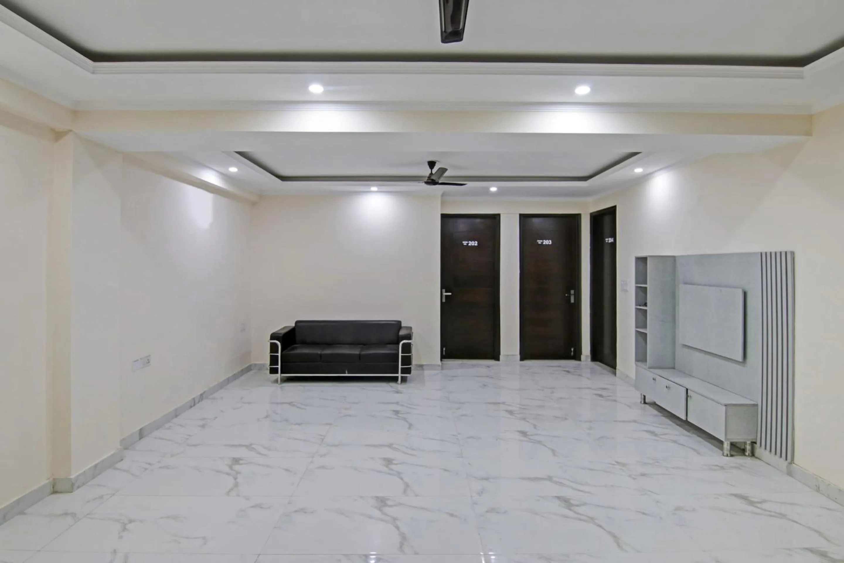 Lobby or reception in Hotel O Pristine