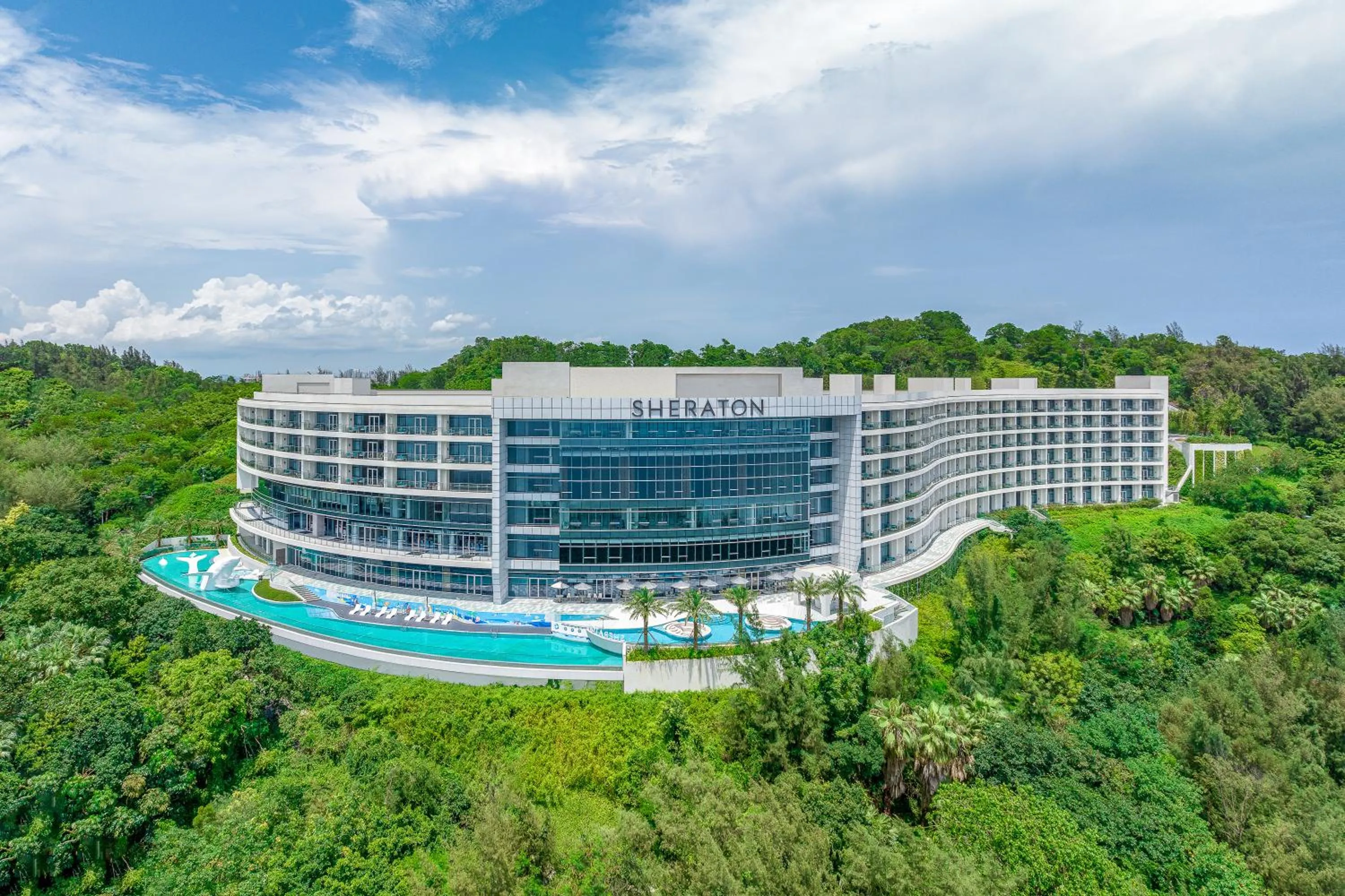 Property building in Sheraton Beihai Resort