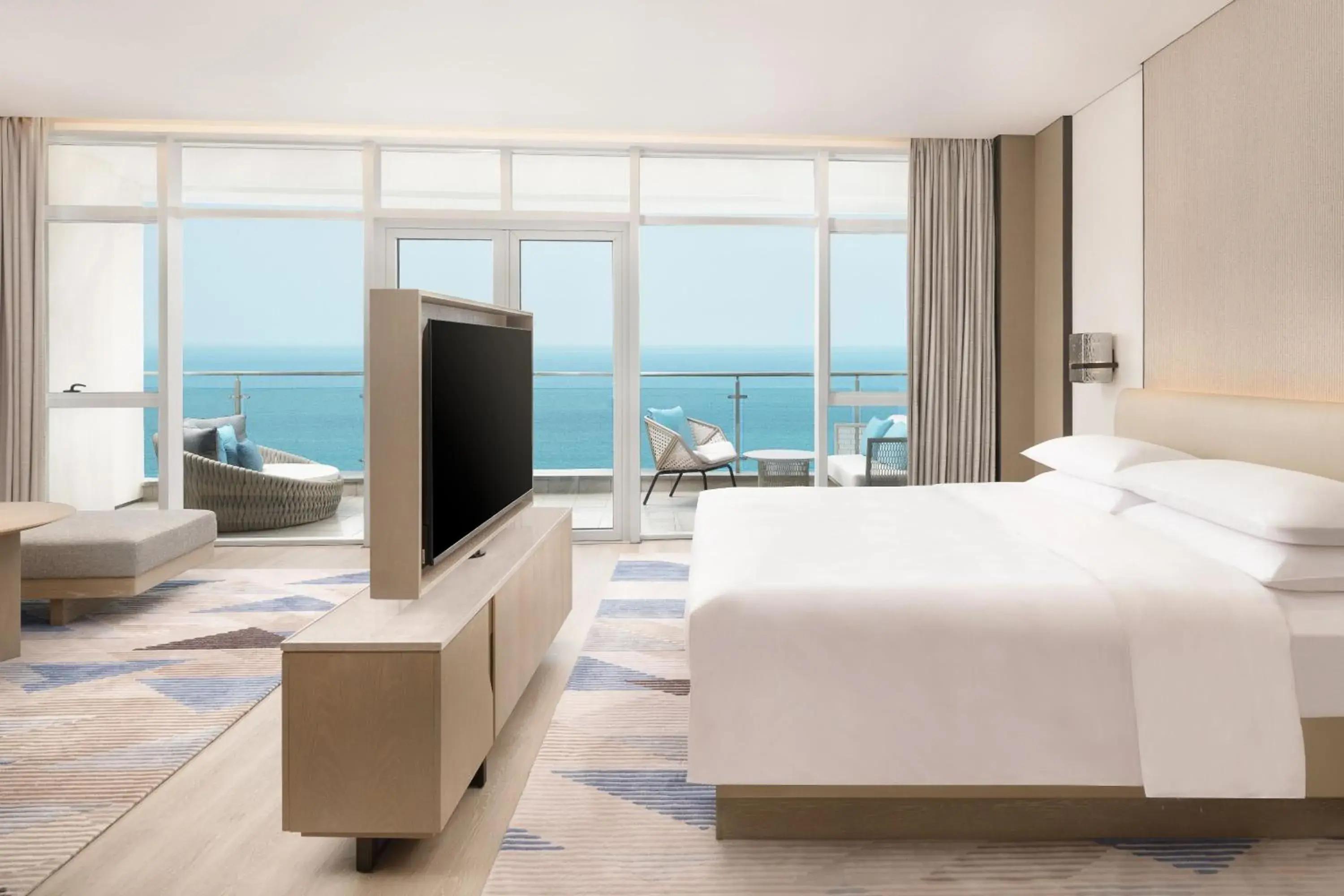 Suite, 1 Bedroom Suite, 1 King, Ocean view in Sheraton Beihai Resort Suite, 1 Bedroom Suite, 1 King, Ocean view in Sheraton Beihai Resort