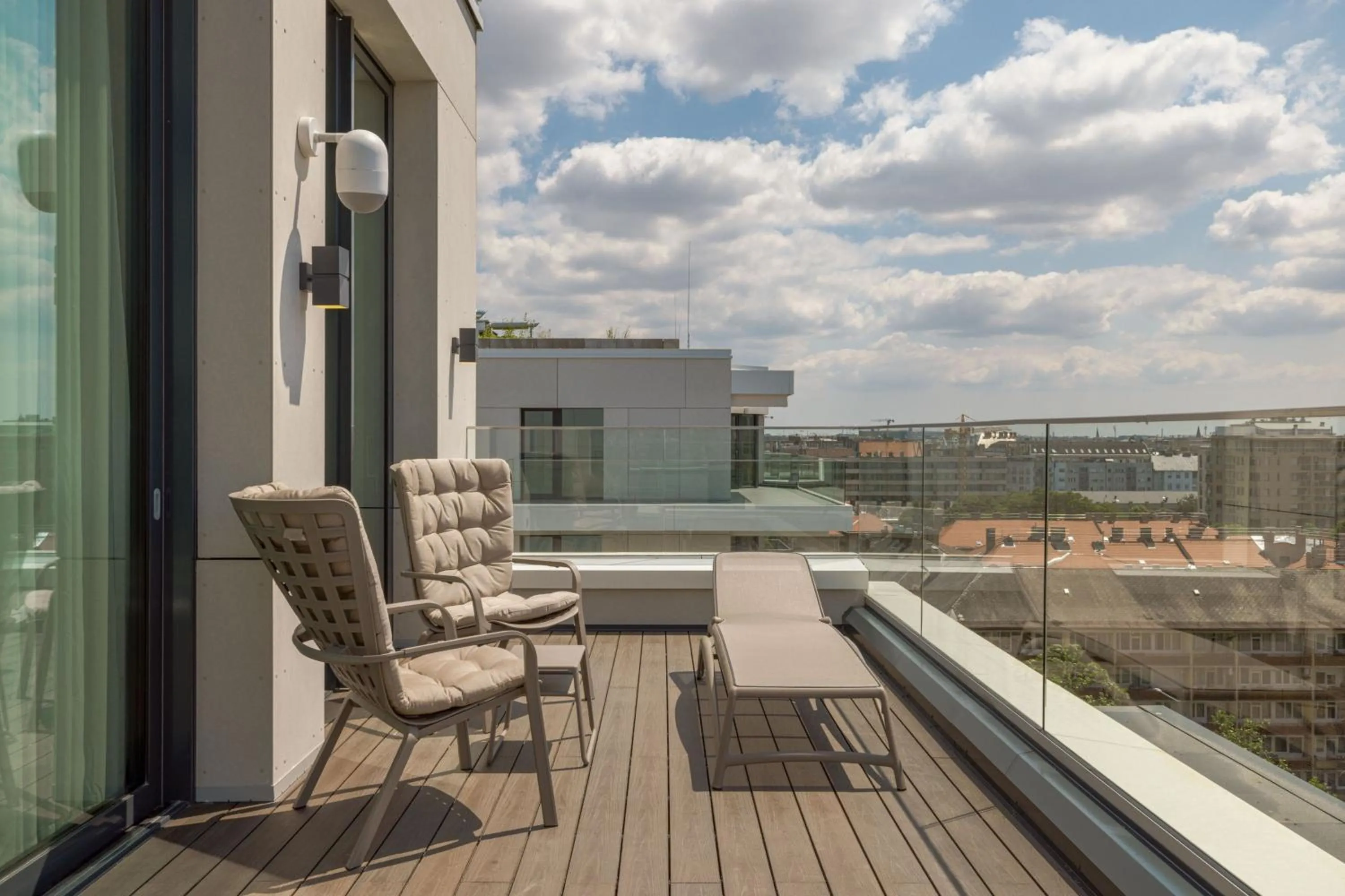 Photo of the whole room in Four Points by Sheraton Budapest Danube