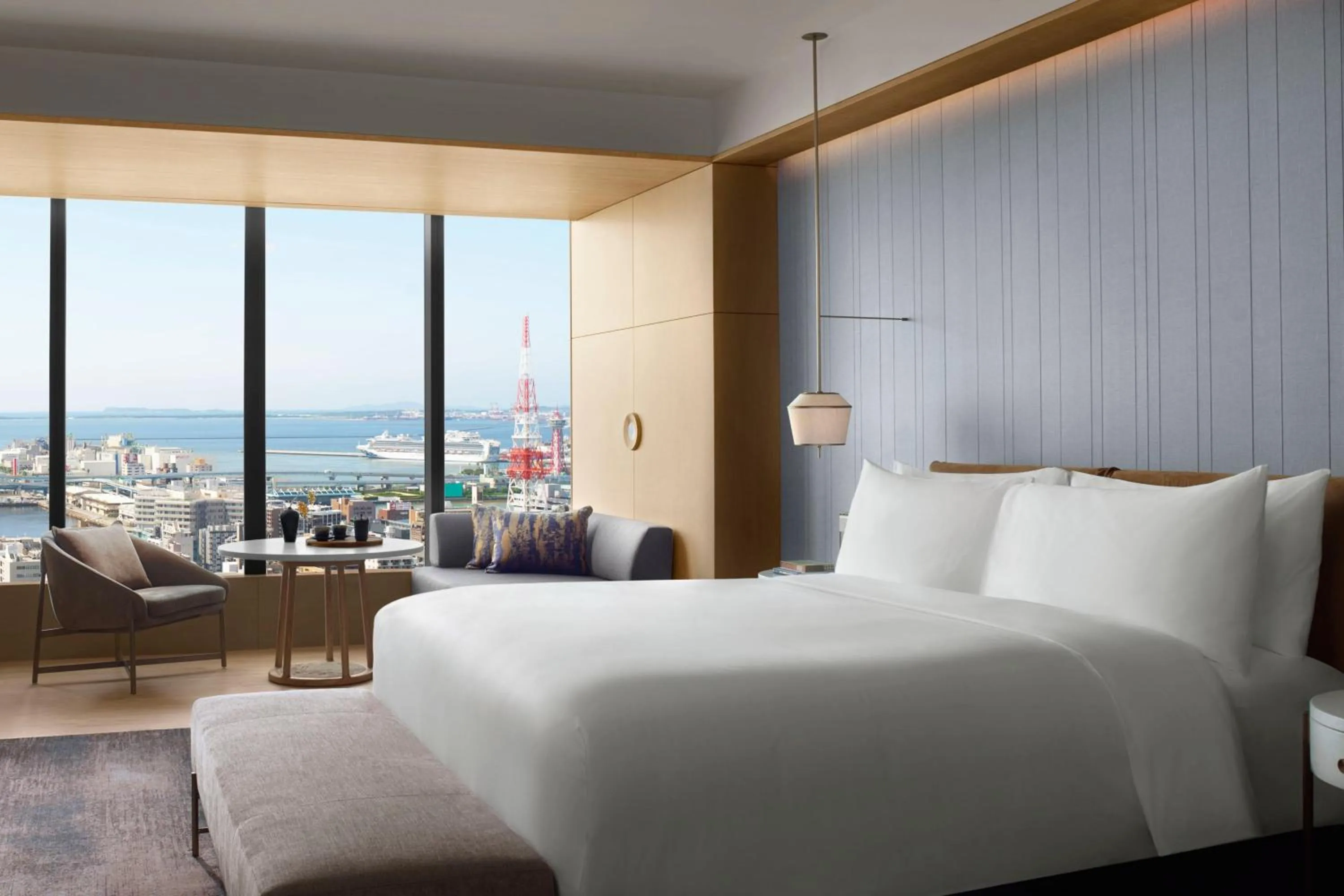 Bedroom, Bed in The Ritz-Carlton Fukuoka