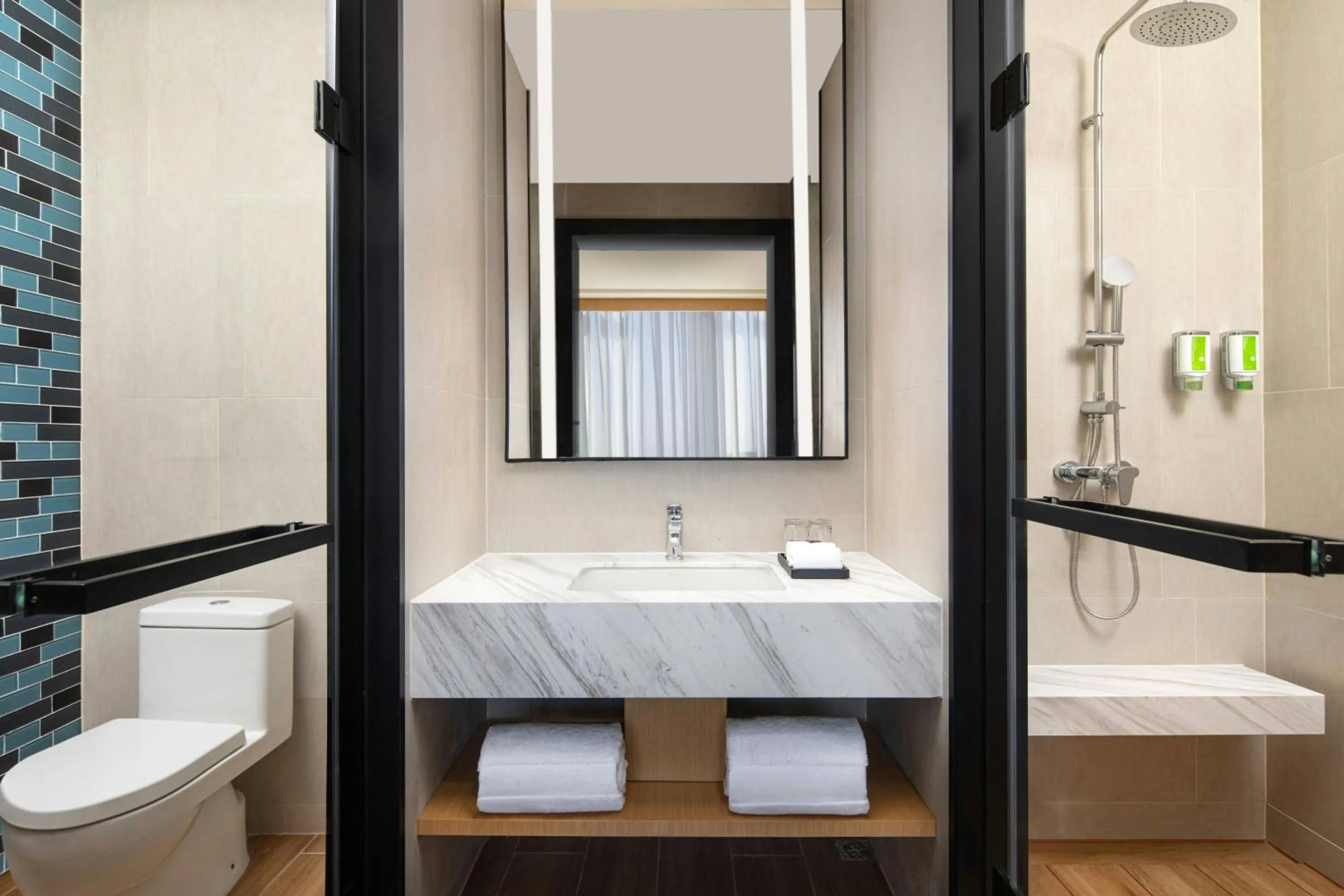 Bathroom in Fairfield by Marriott Shijiazhuang High-Tech Zone