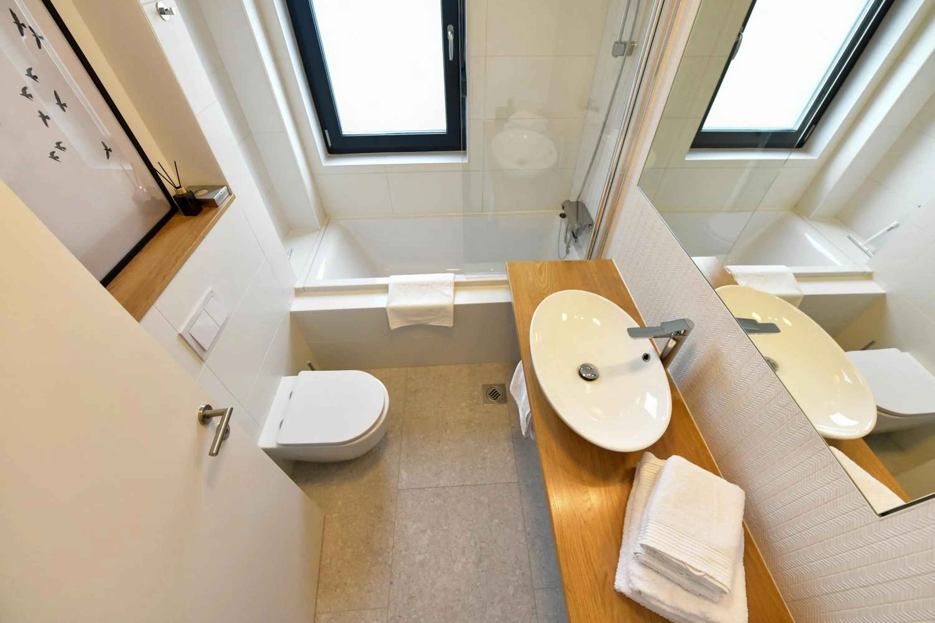 Toilet in Plitvice Nest