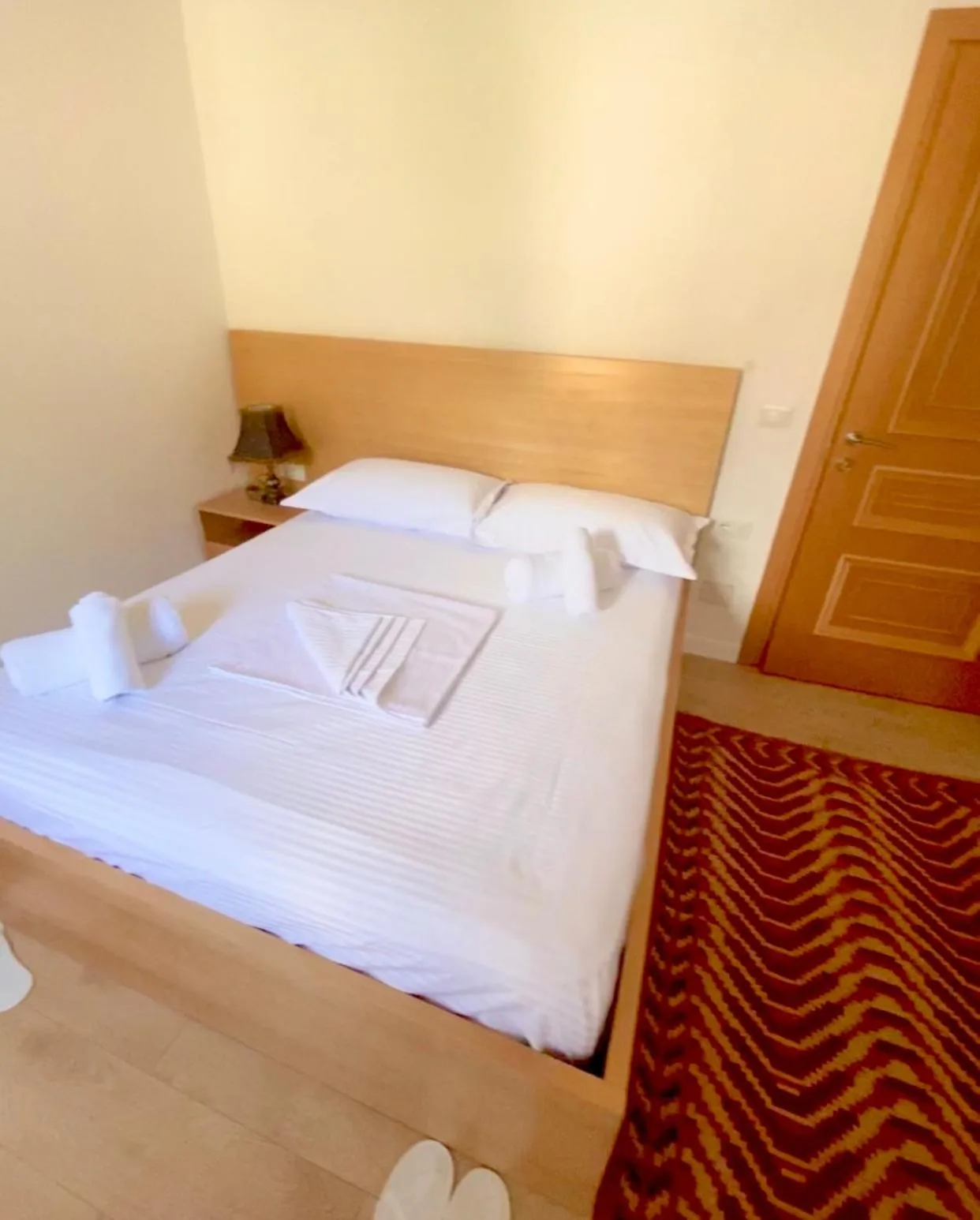 Bed in Hotel Kaso Ervehe