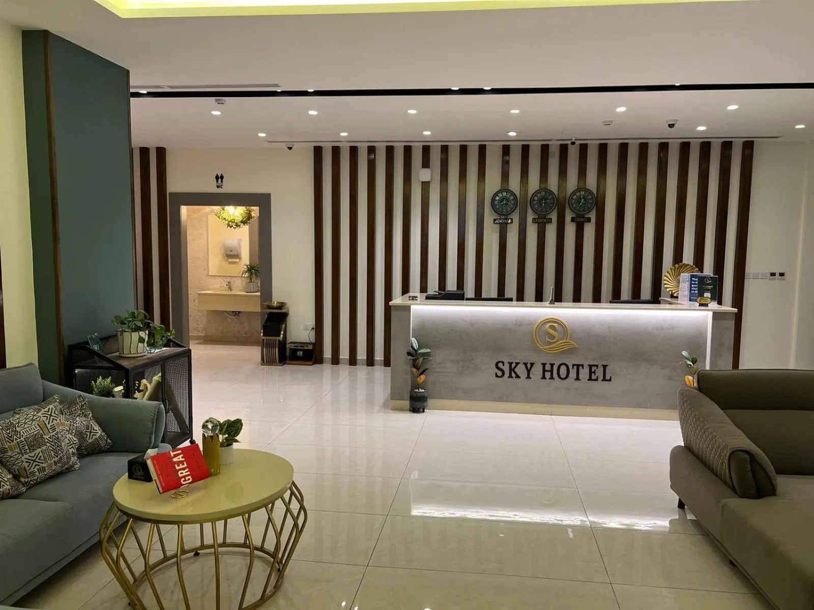 Lobby or reception, Bed in Sky Hotel