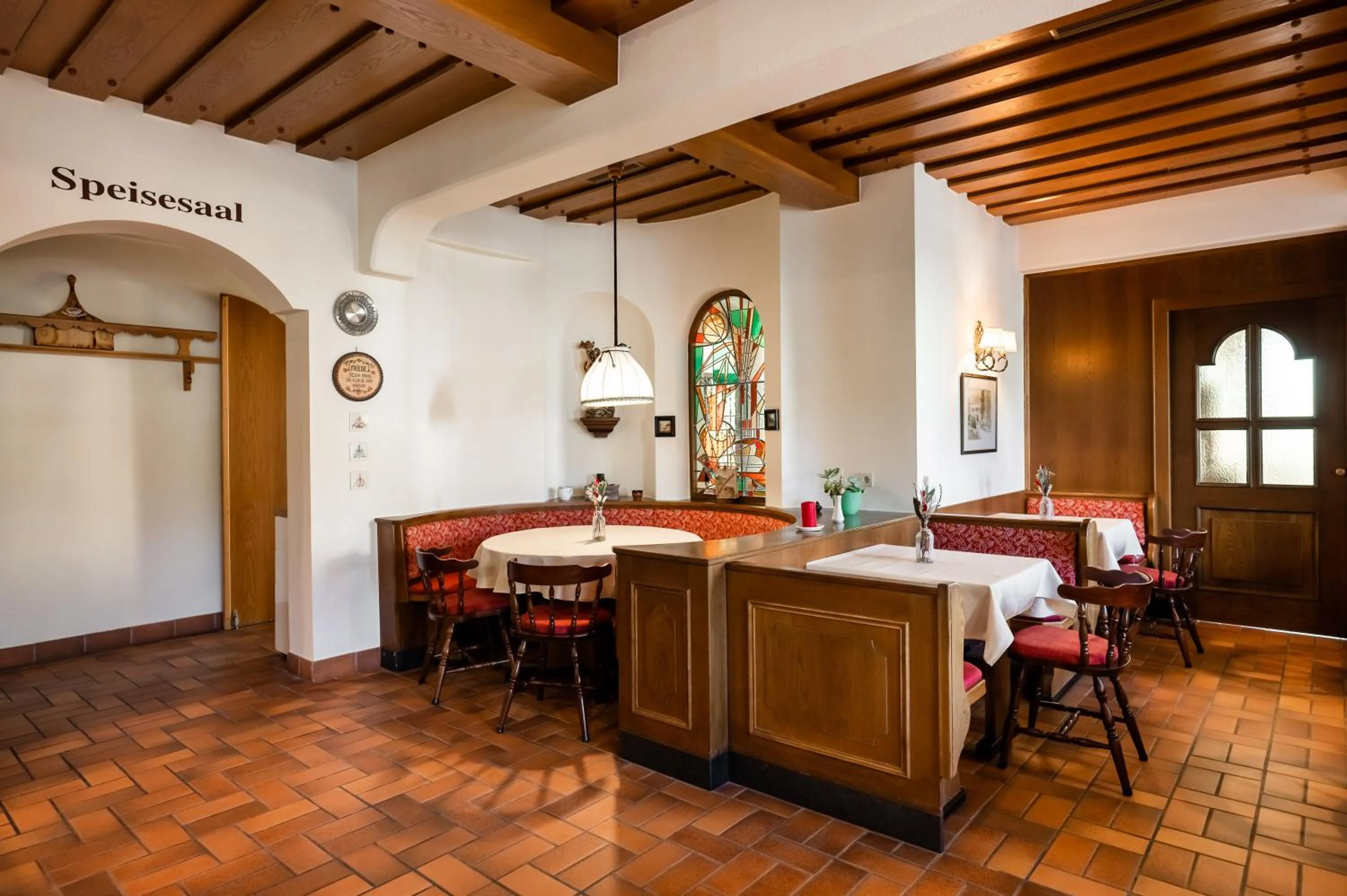 Restaurant/places to eat in PANORAMA SportHOTEL