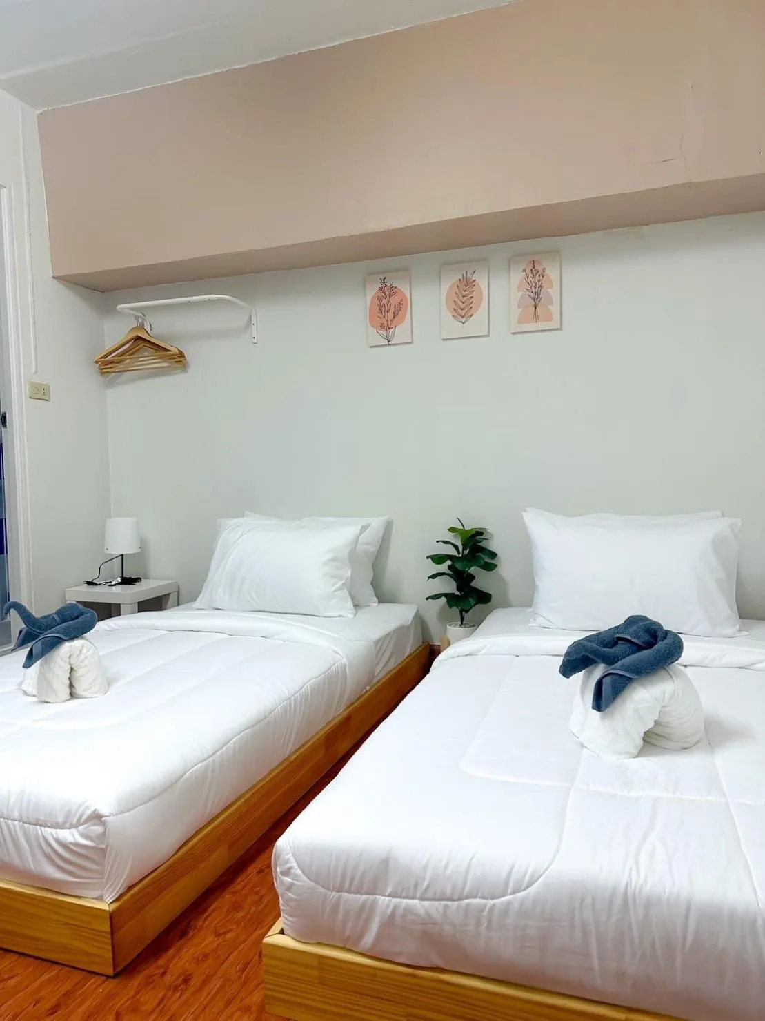Bed in MONTANA Hotel & Hostel Phuket