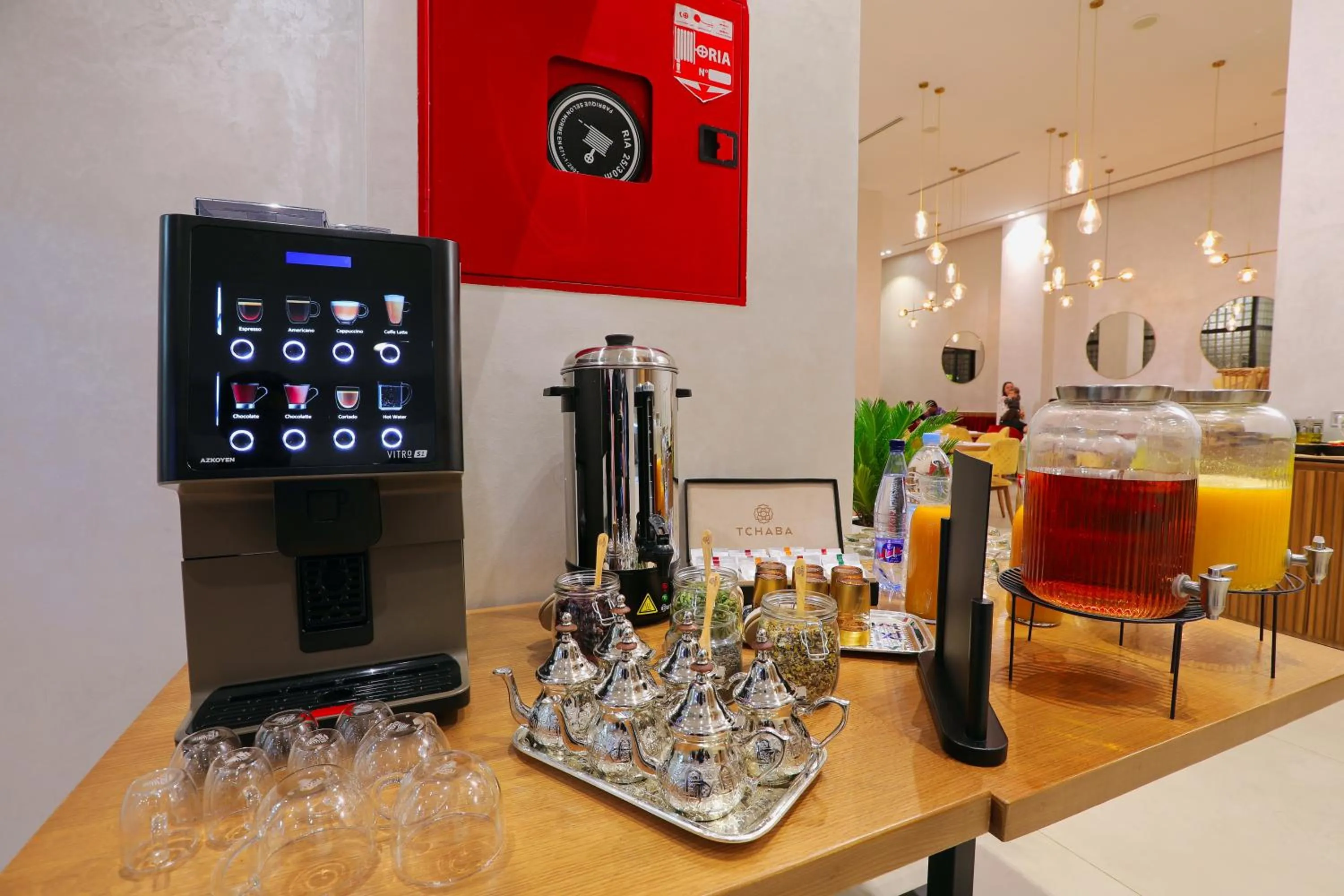 Food and drinks in Ari Boutique Hôtel - Adult Only