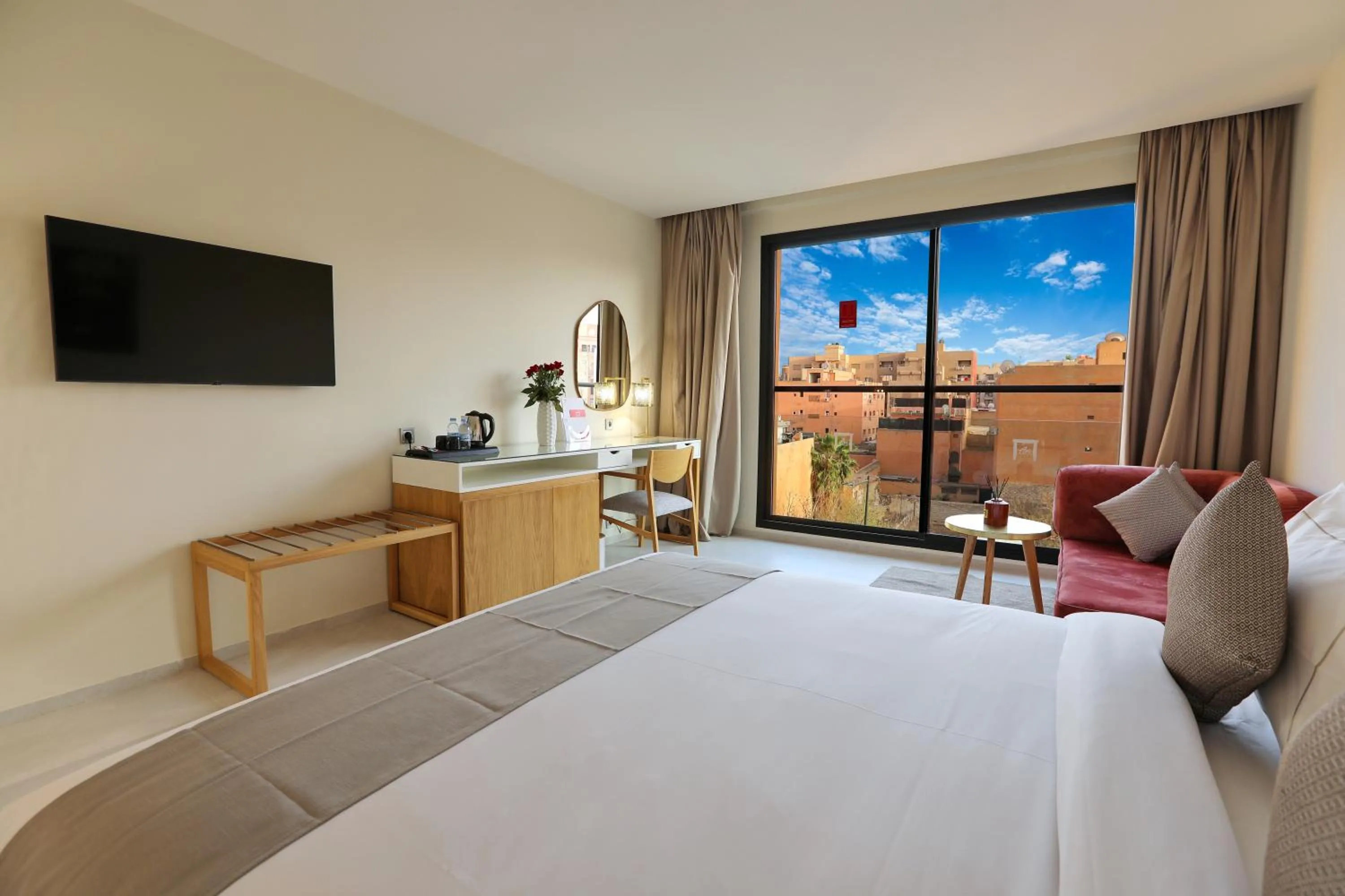 Communal lounge/ TV room, Bed in Ari Boutique Hôtel - Adult Only