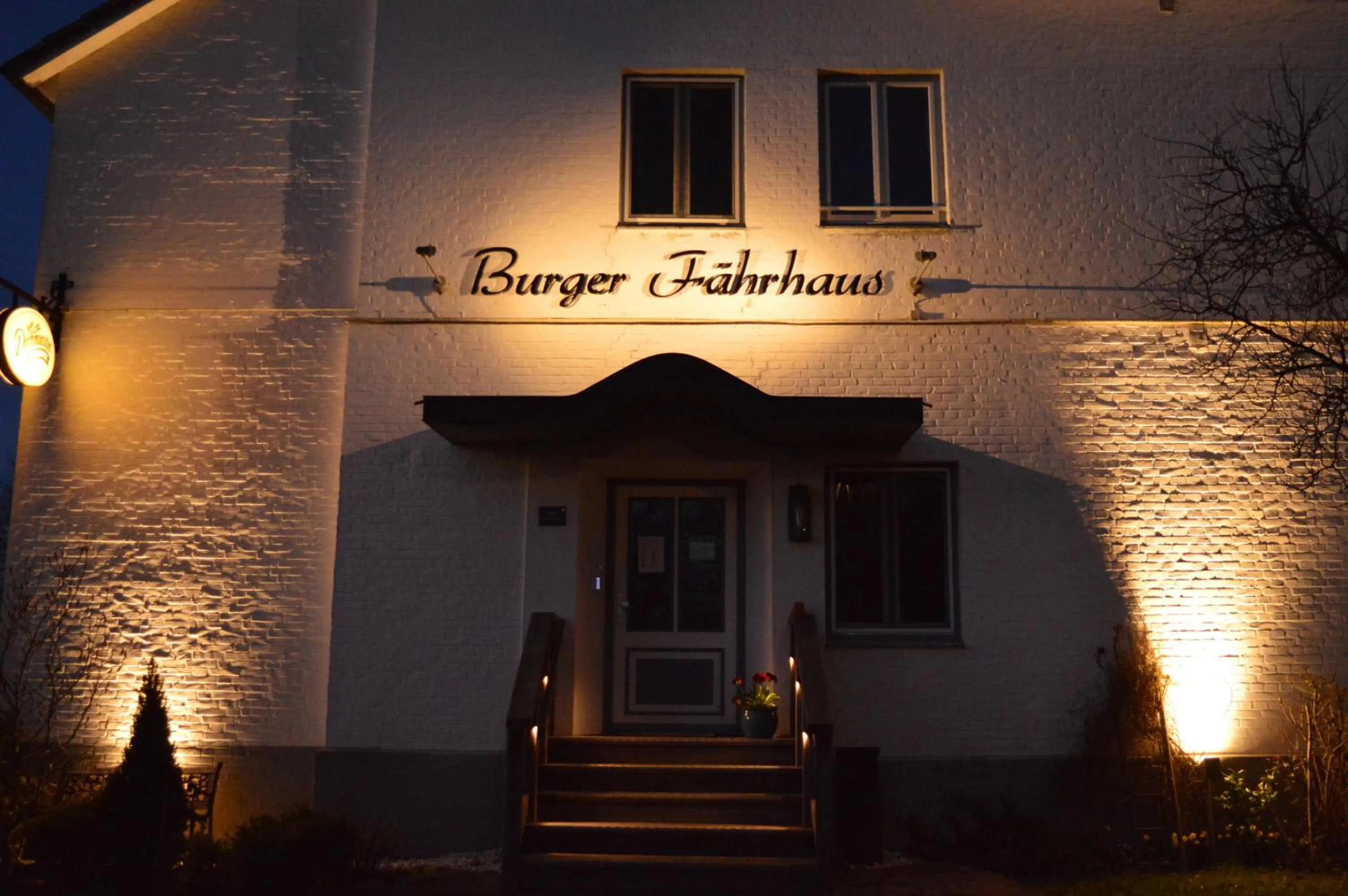 Facade/entrance in Burger Fährhaus
