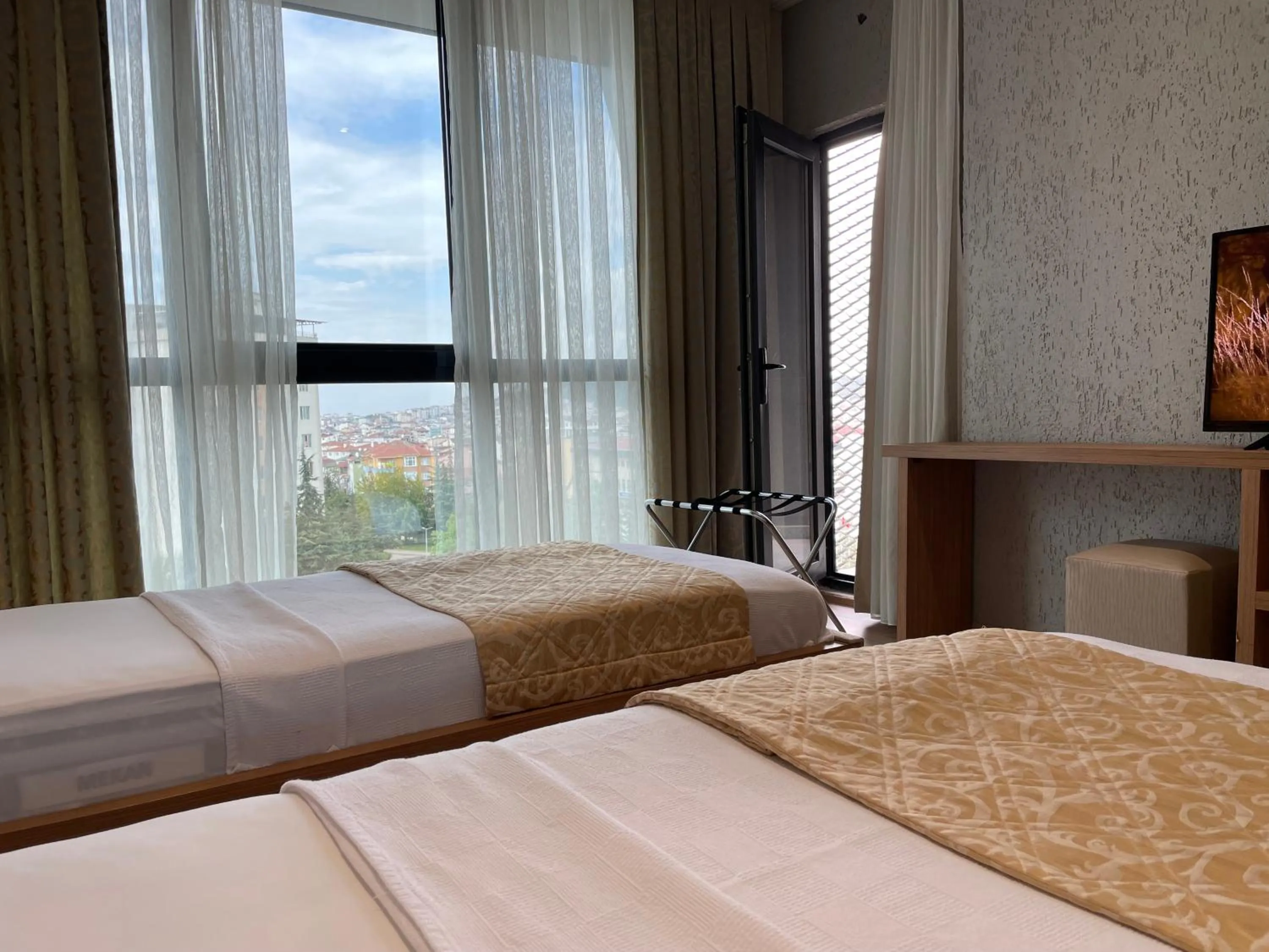 Bedroom, Bed in İNNPORT HOTEL