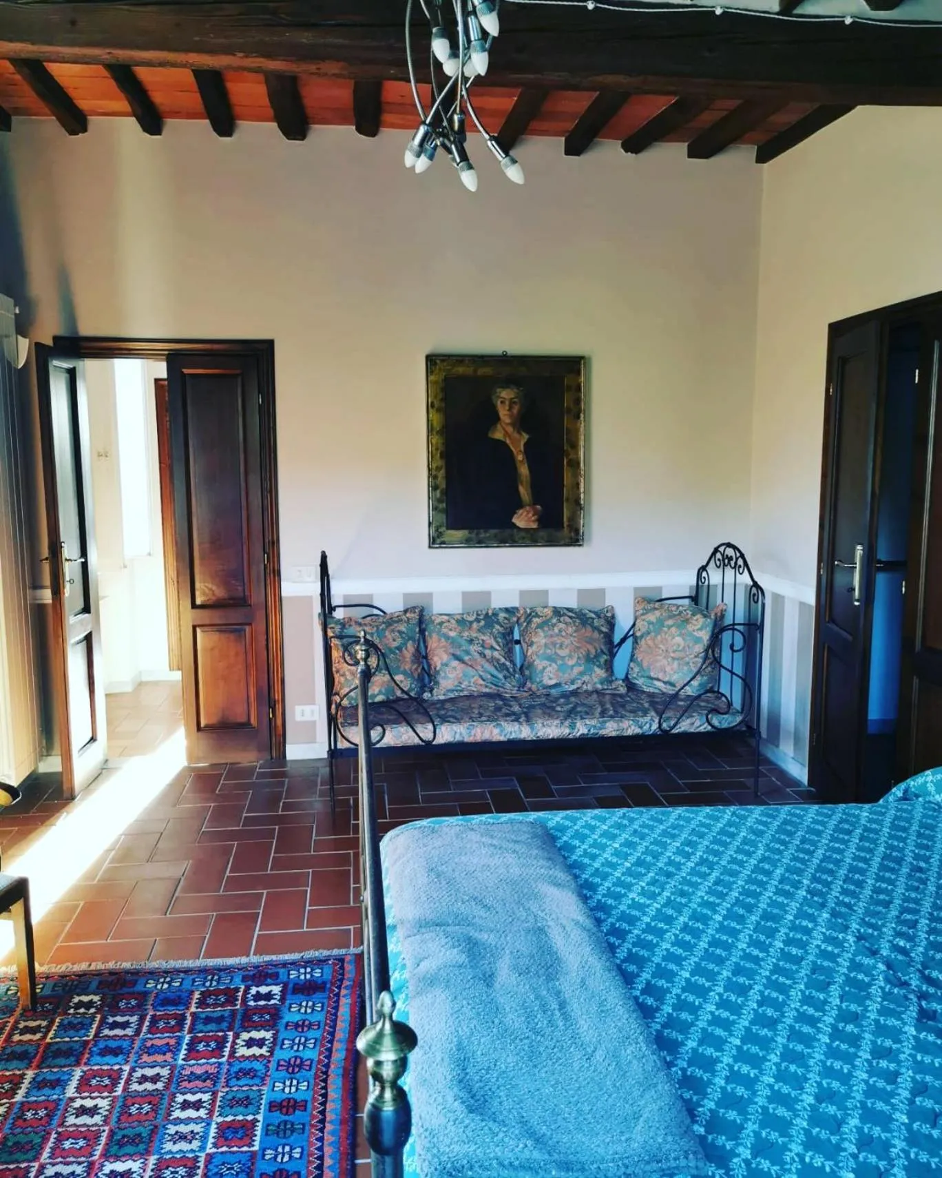 Bed in Villa Marinsky Pietrasanta