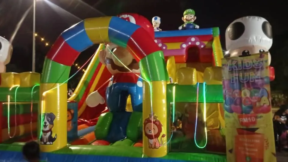 Hotel Ariana 5 minutes Bukit Indah 15 minutes Legoland 20 minutes Utm