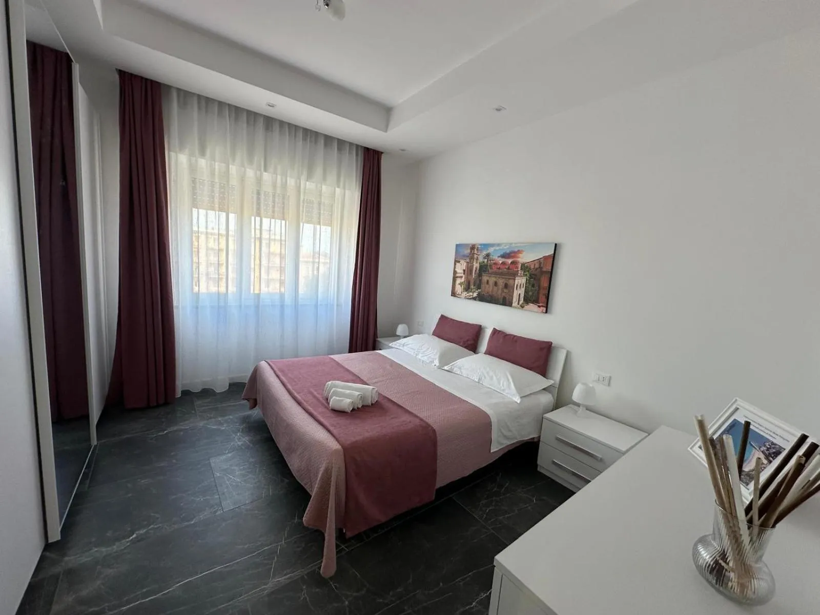 Bed in Large flat near Botanical Garden & Central Station