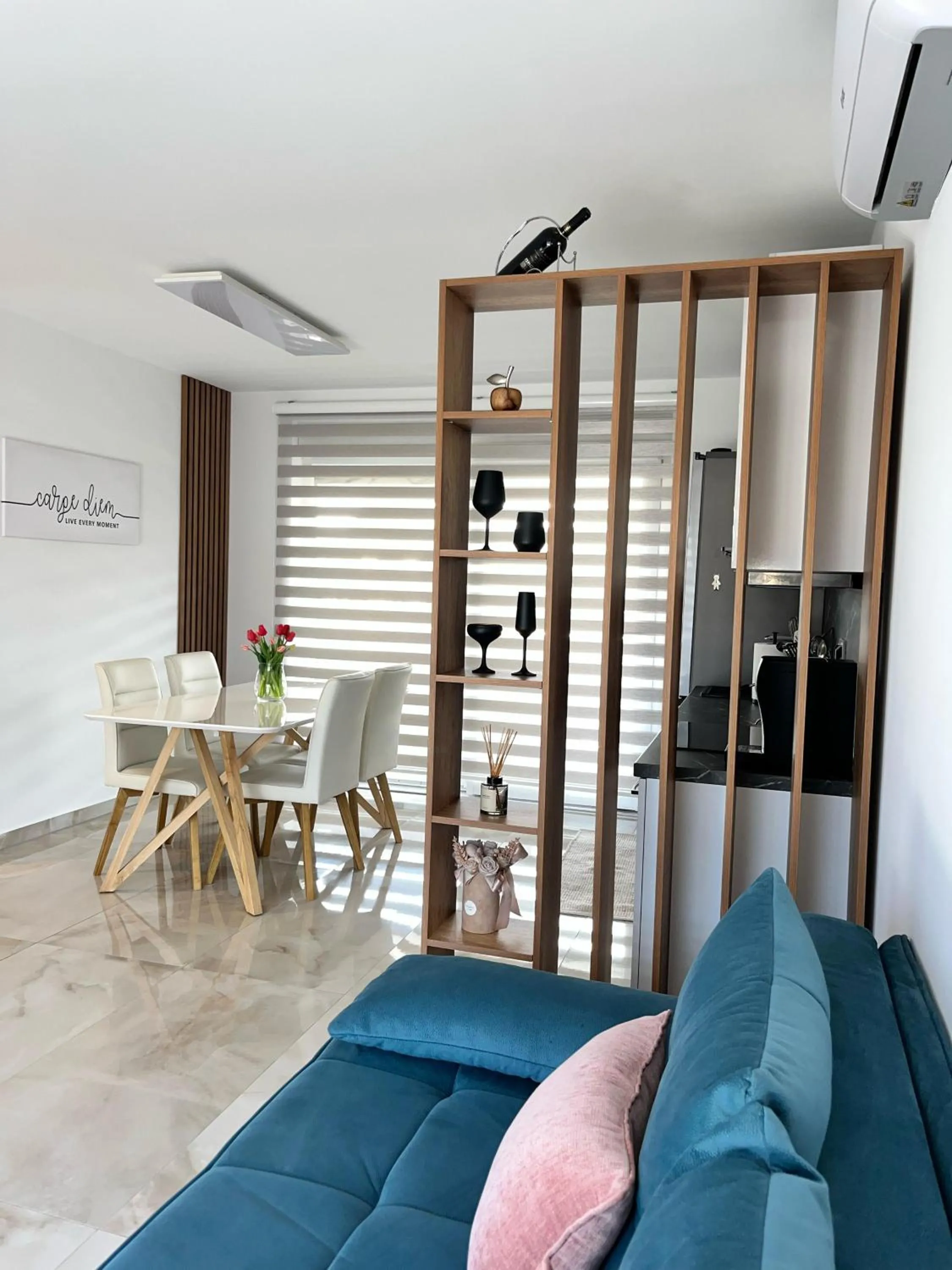 Kitchen or kitchenette in Villa Carpe diem