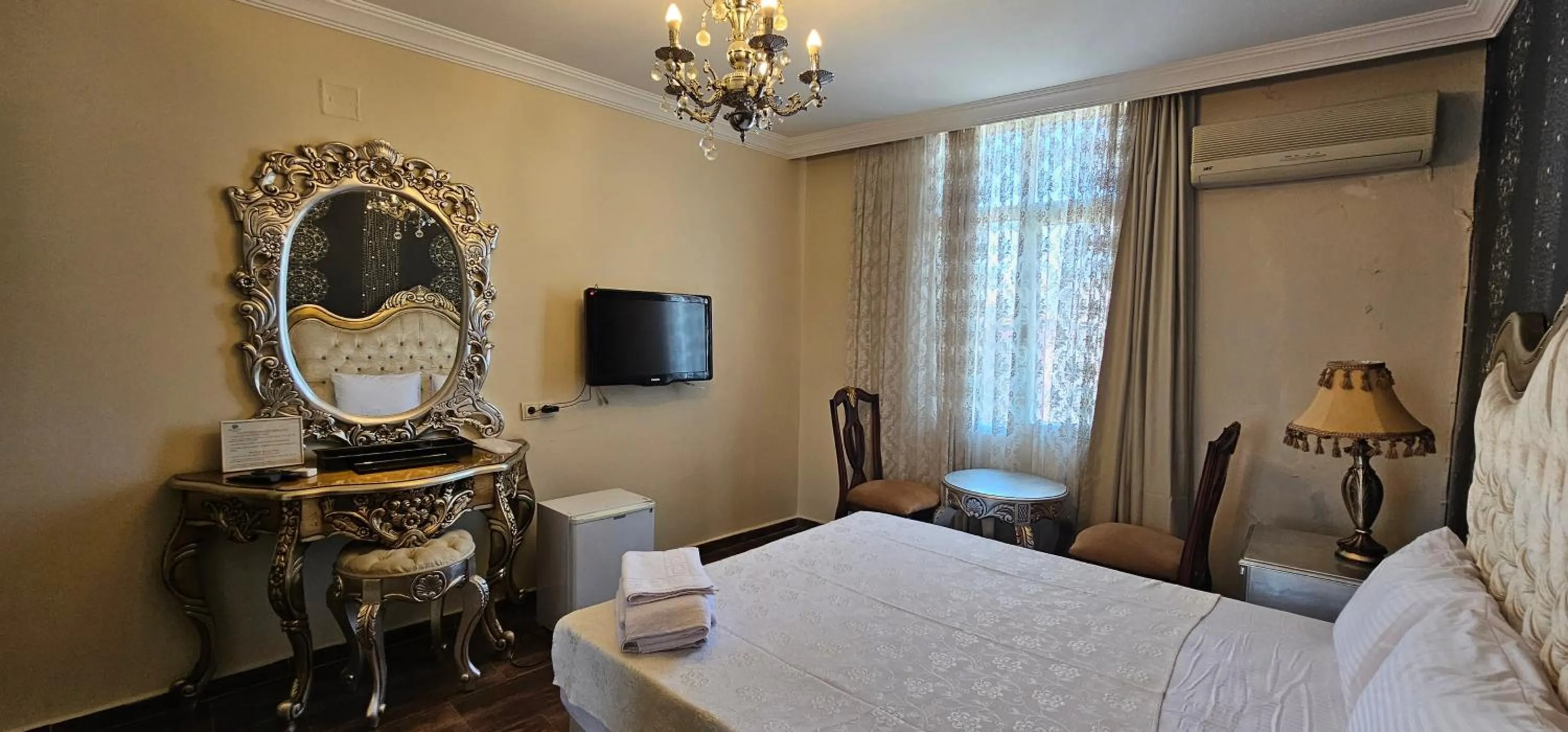 Bed in Adana Koza Hotel