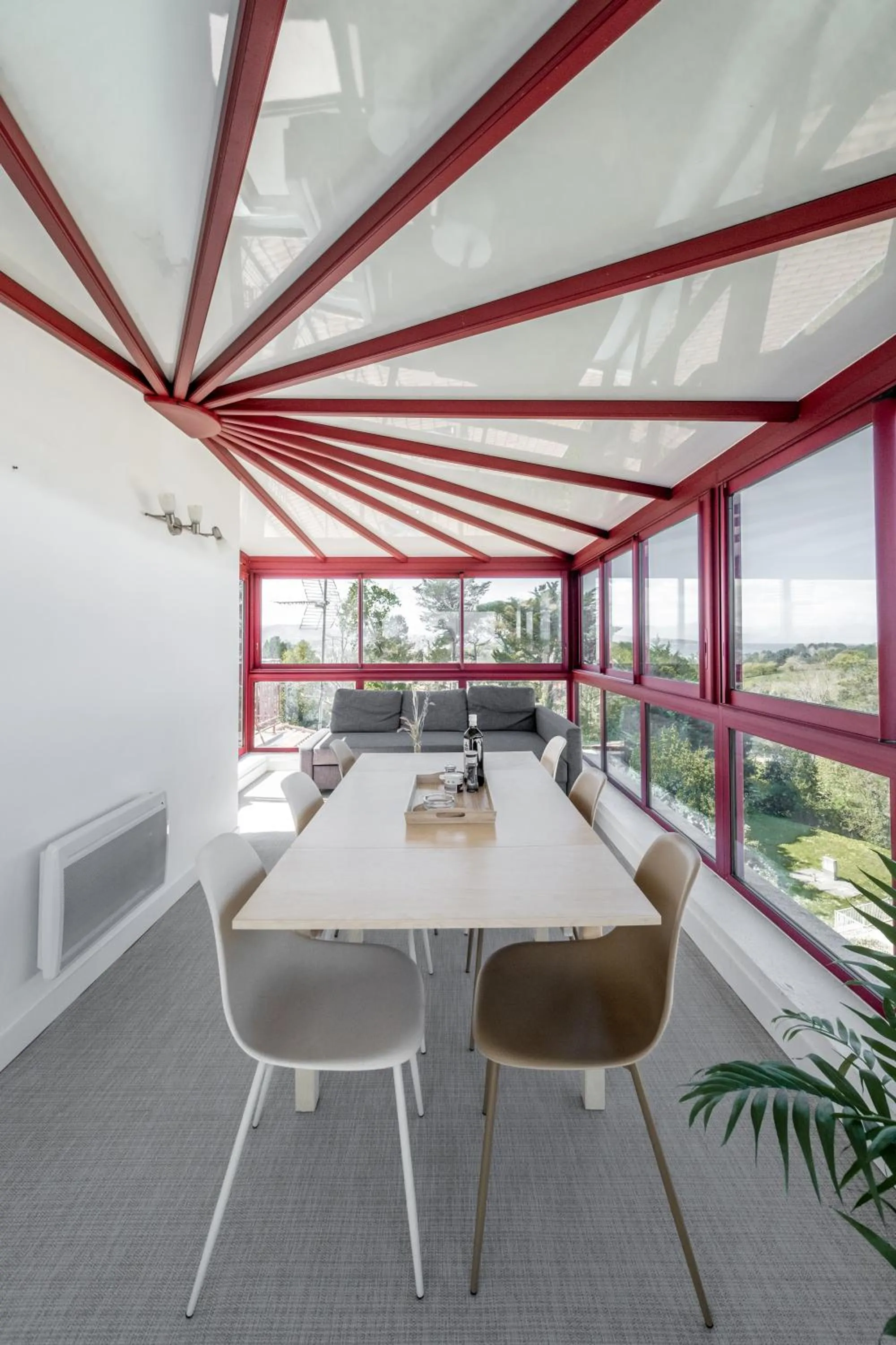 Patio in Résidence Château d'Acotz - Appartements avec piscine à 300m des Plages & Océan