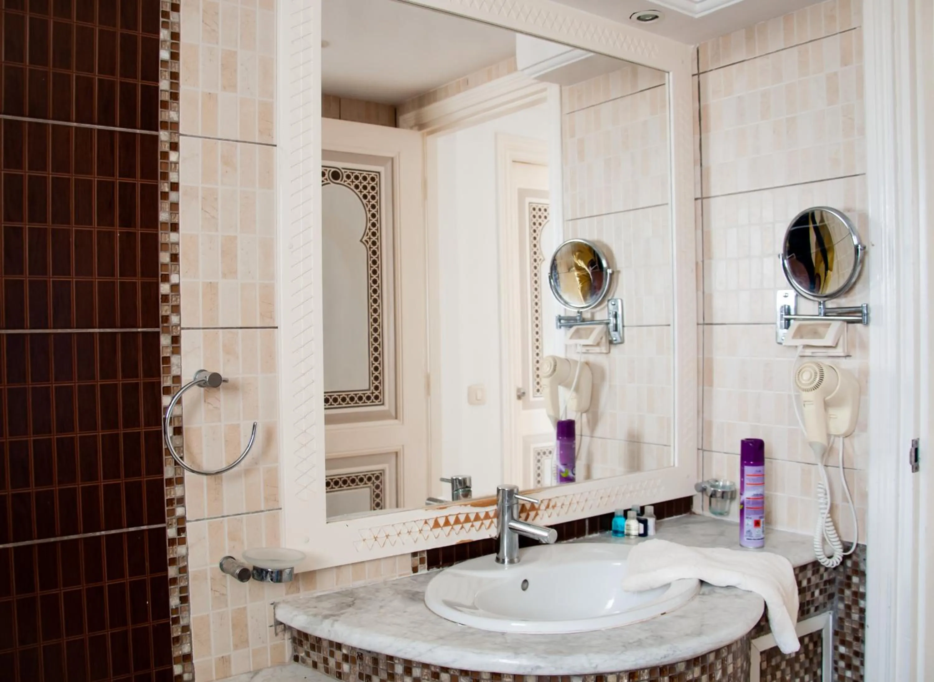 Bathroom in Le Patio de Mezraya