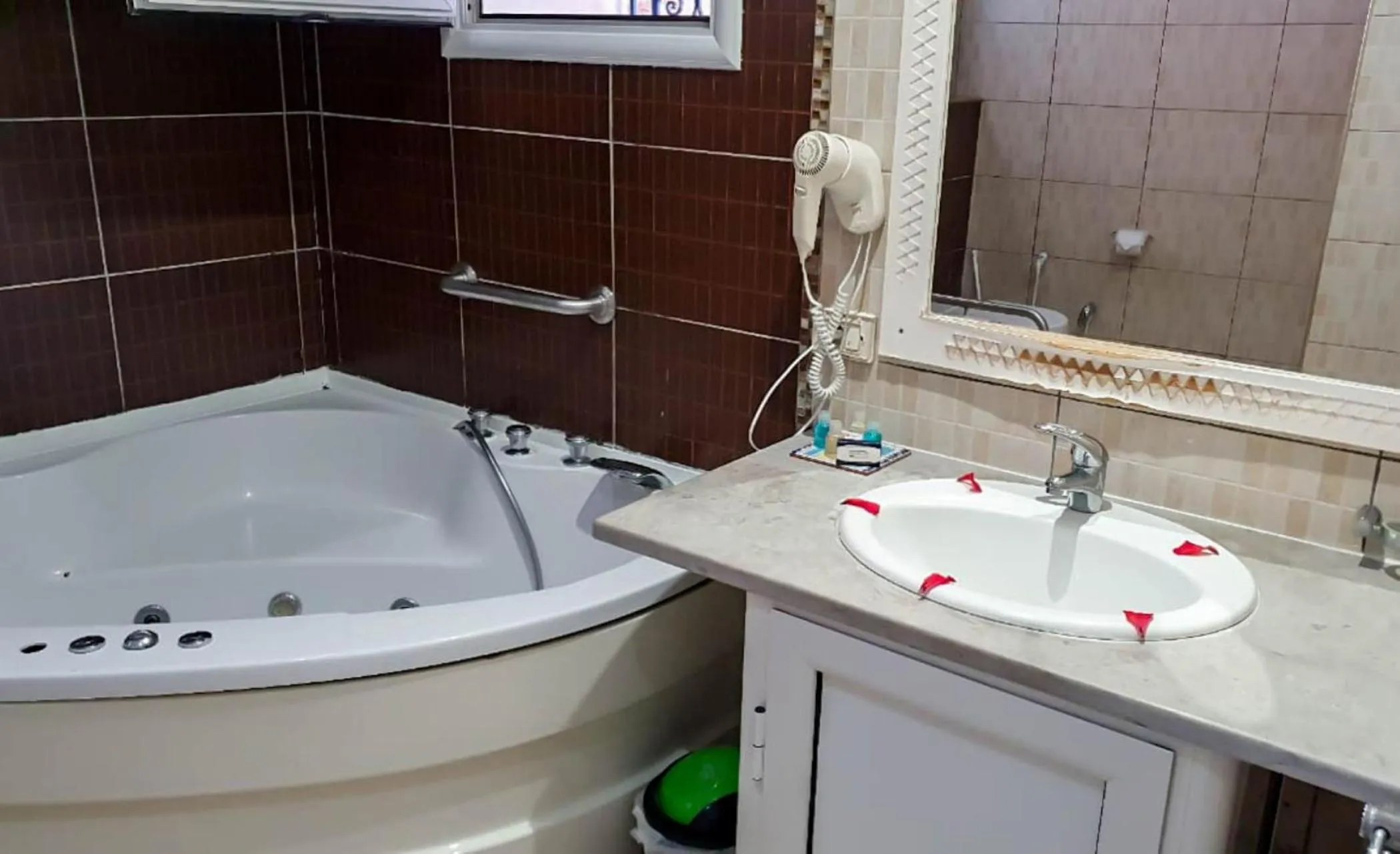 Bathroom in Le Patio de Mezraya