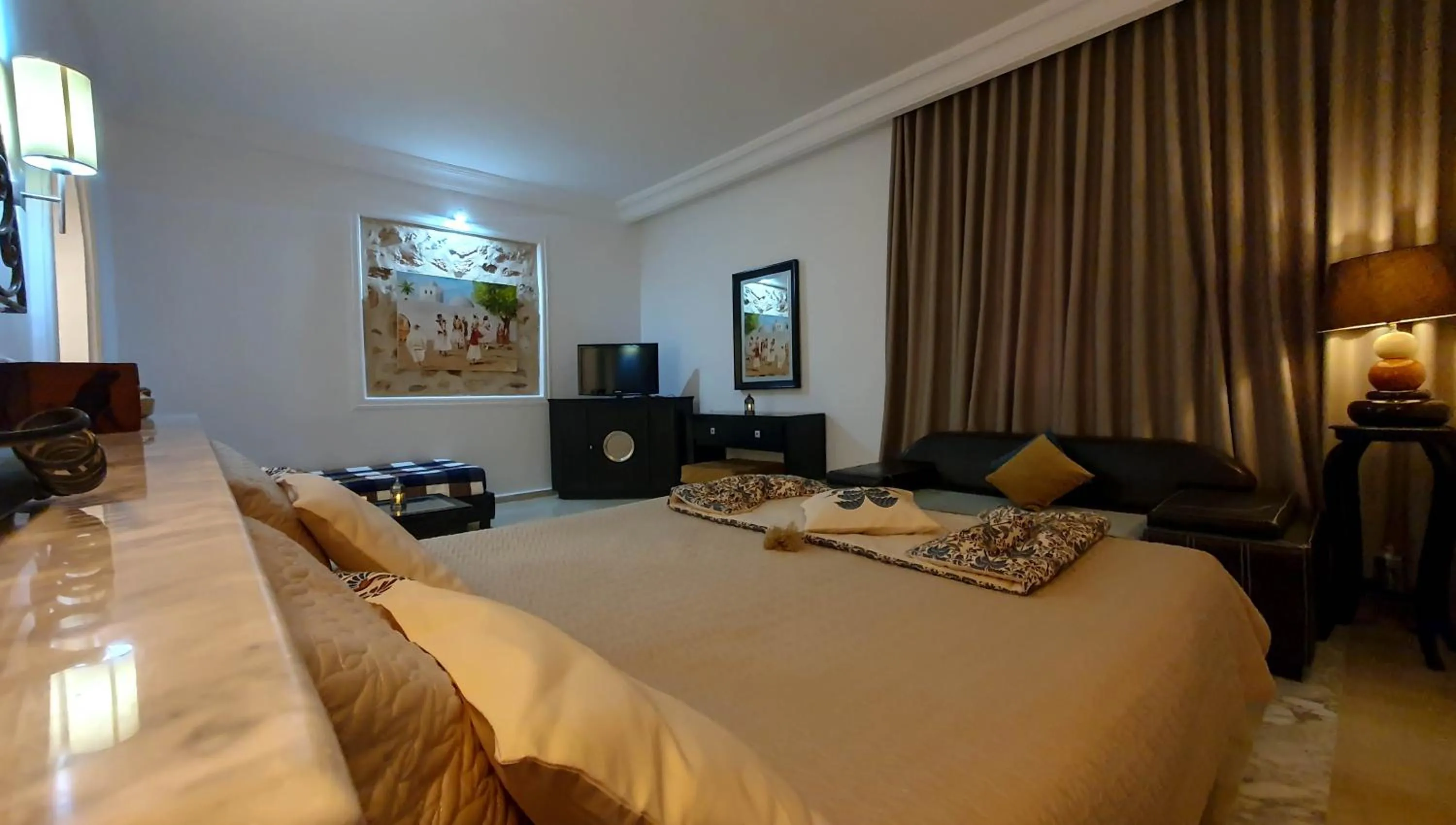 Photo of the whole room, Bed in Le Patio de Mezraya