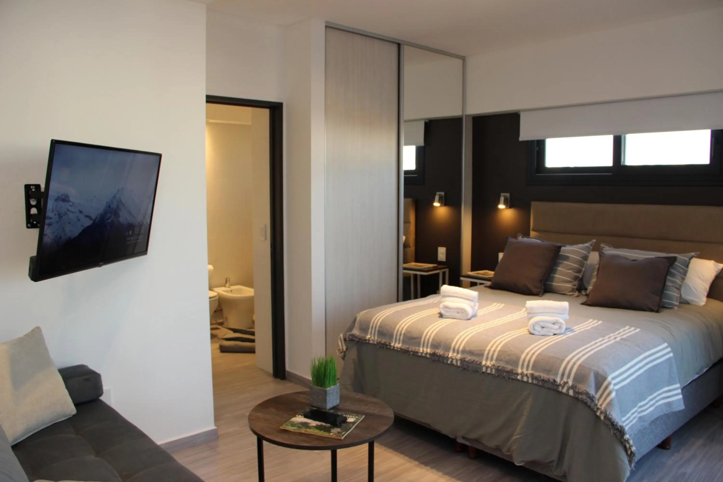 TV and multimedia, Bed in In House BA - Le coq