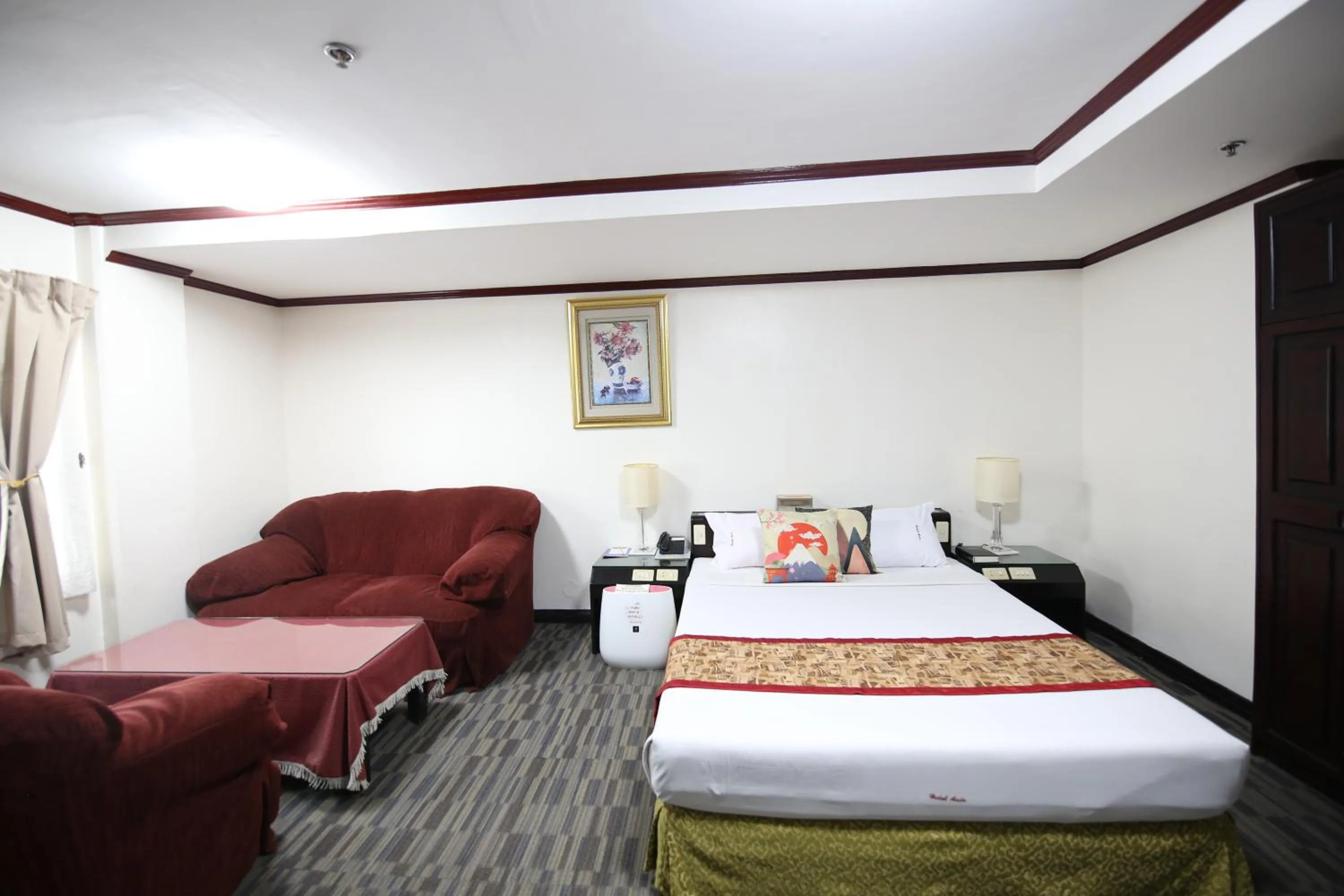 Bed in Hotel Asia Cebu