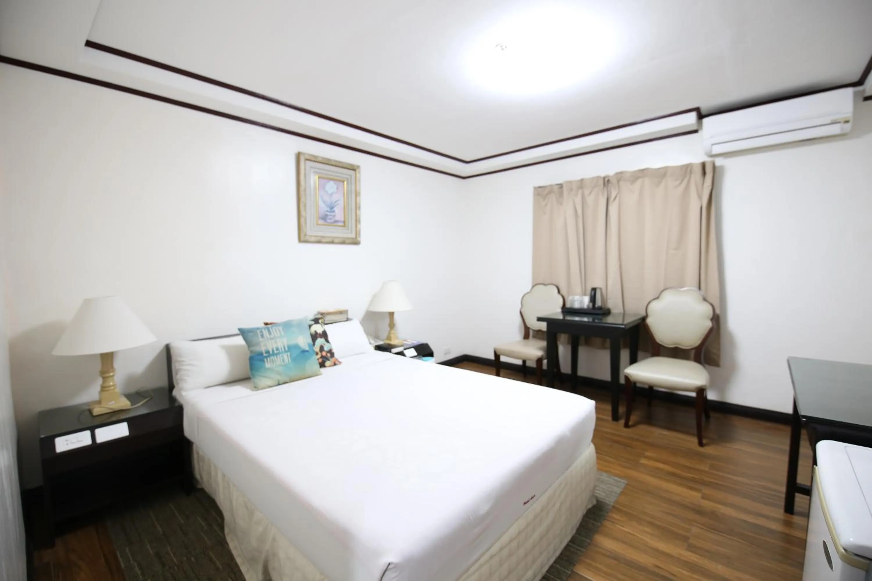 Bed in Hotel Asia Cebu