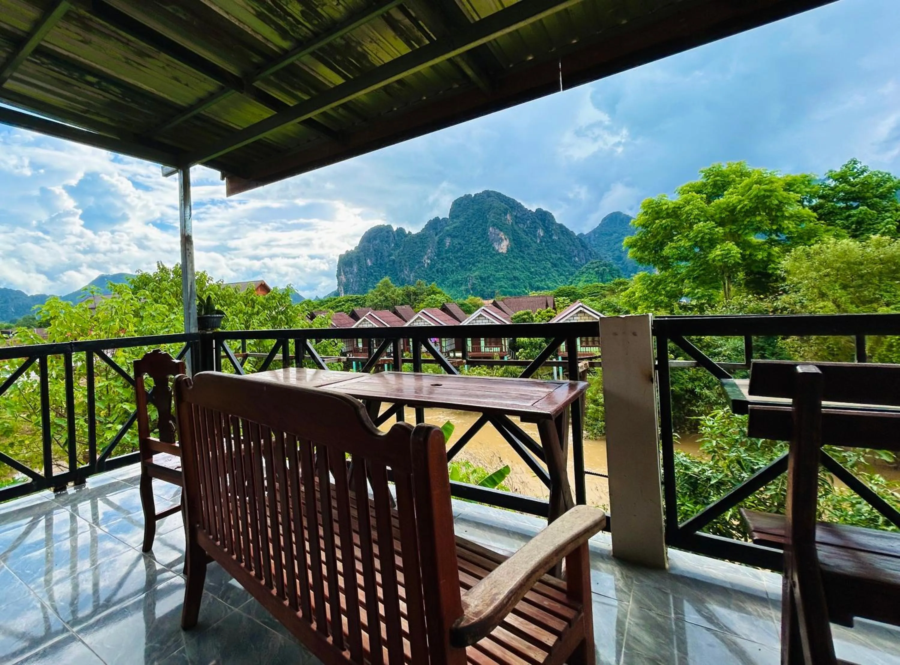Seating area in Domon Riverside Hotel