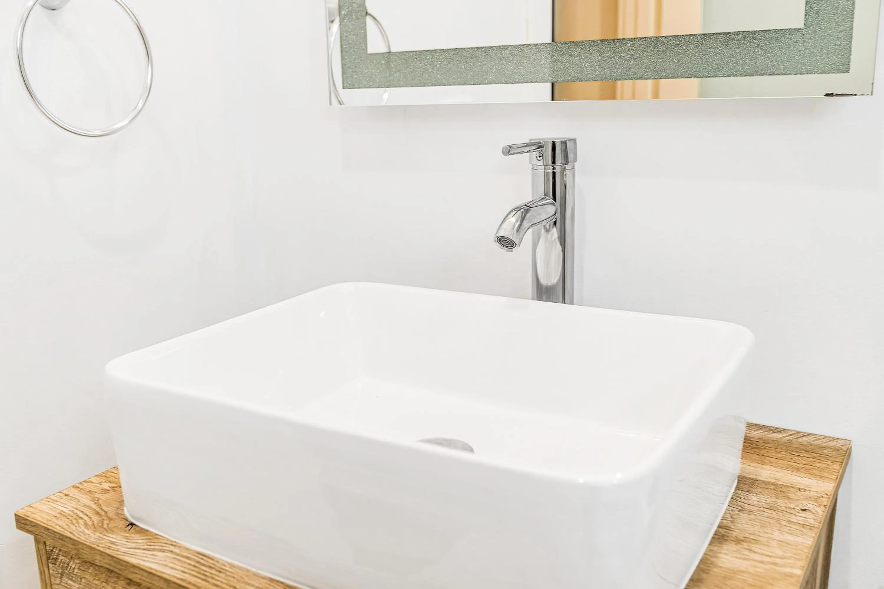 Bathroom in SW Beach Hotel