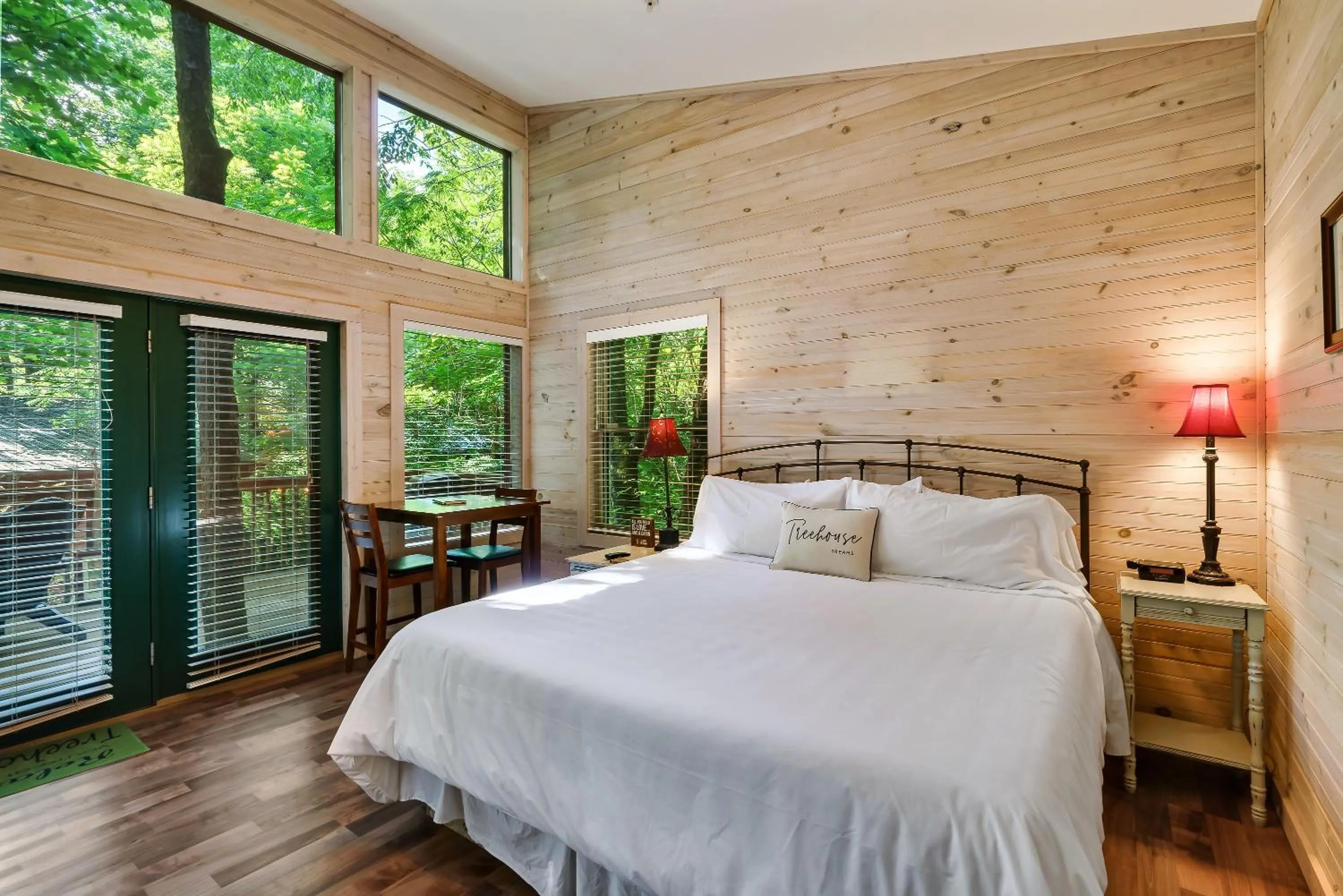 Rivers Edge Treehouses