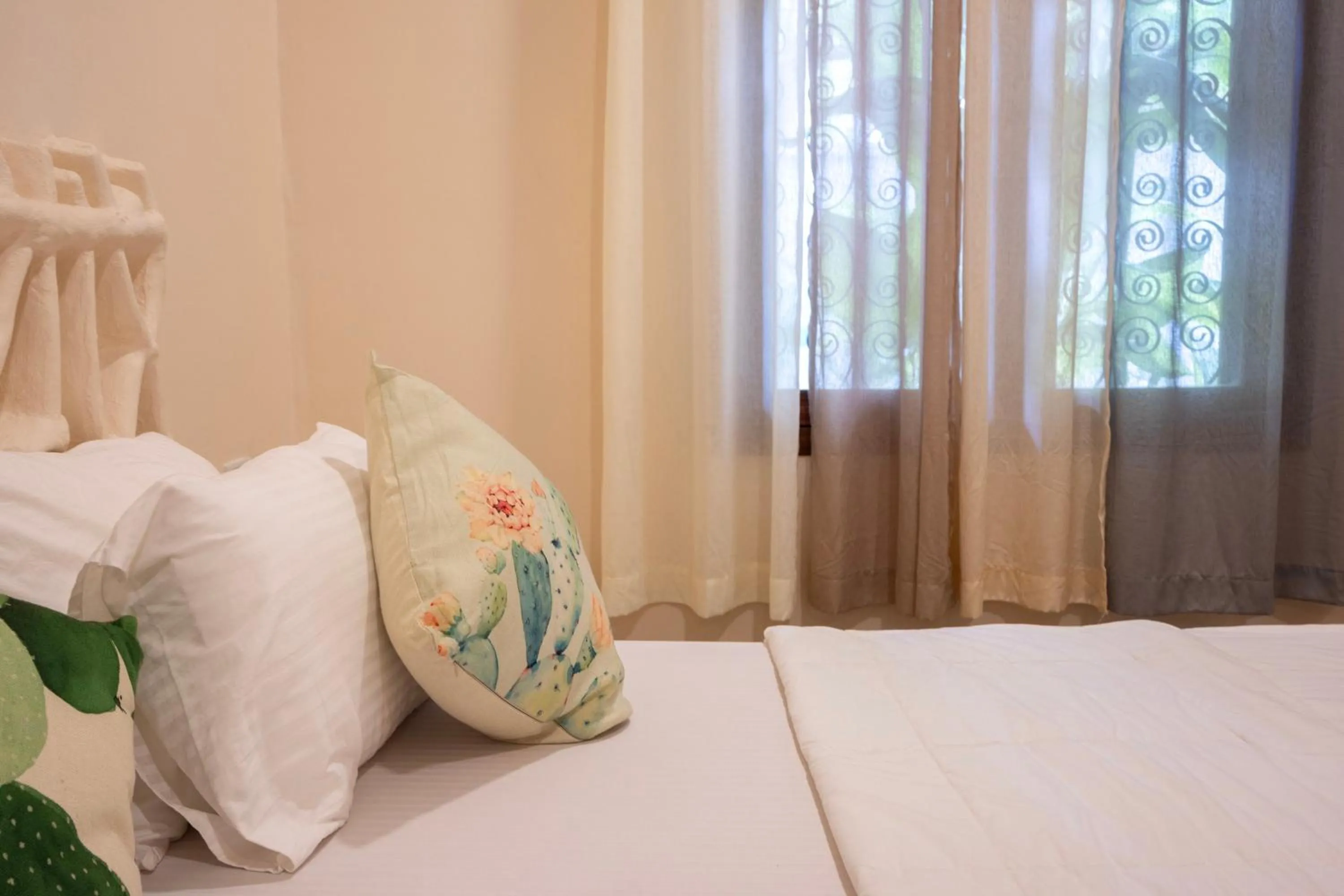 Bed in RoRi Private Luxury Villas