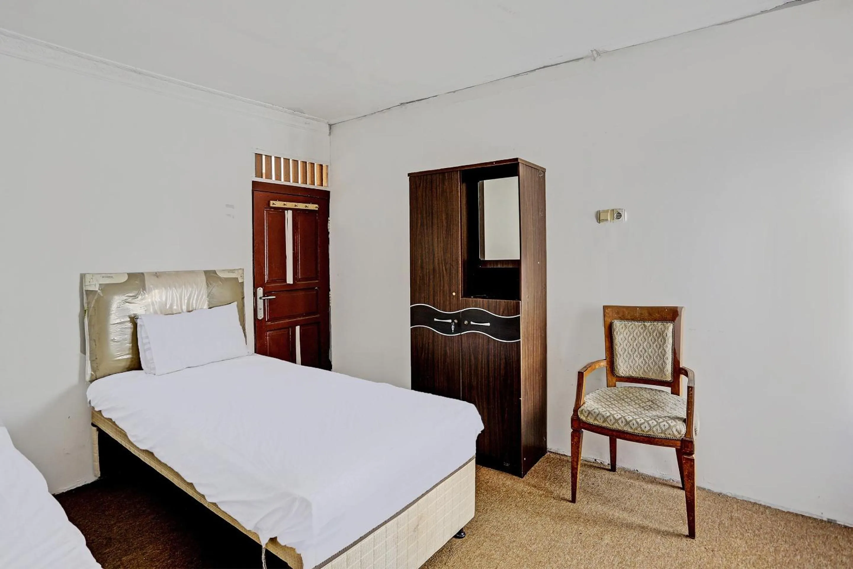 Bedroom, Bed in SPOT ON 92529 Penginapan Wisma Bintang Syariah Near MTs Al Ma'arif Kota Bangun