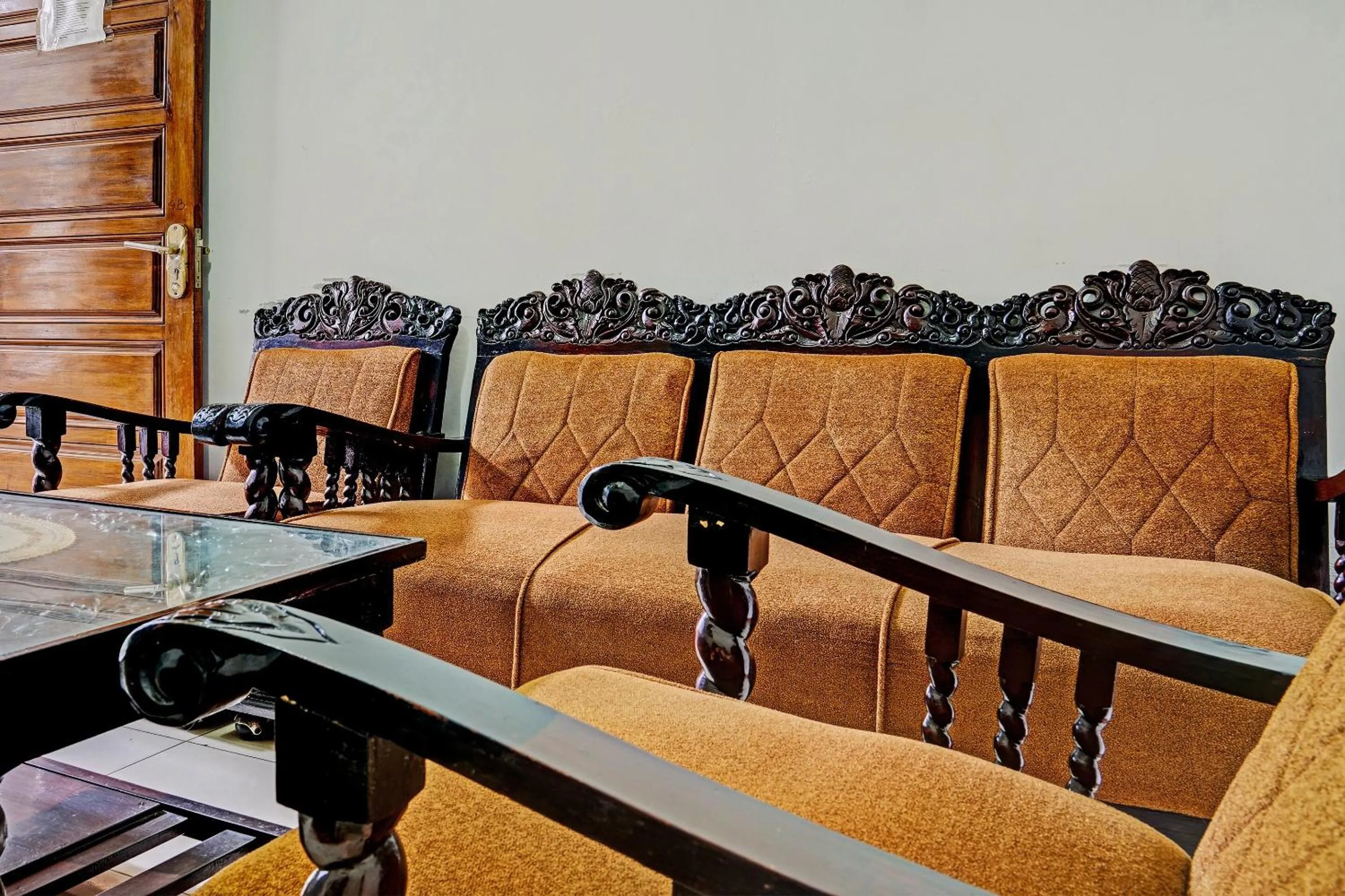 Lobby or reception in Hotel O Penginapan Hj Lilis Syariah