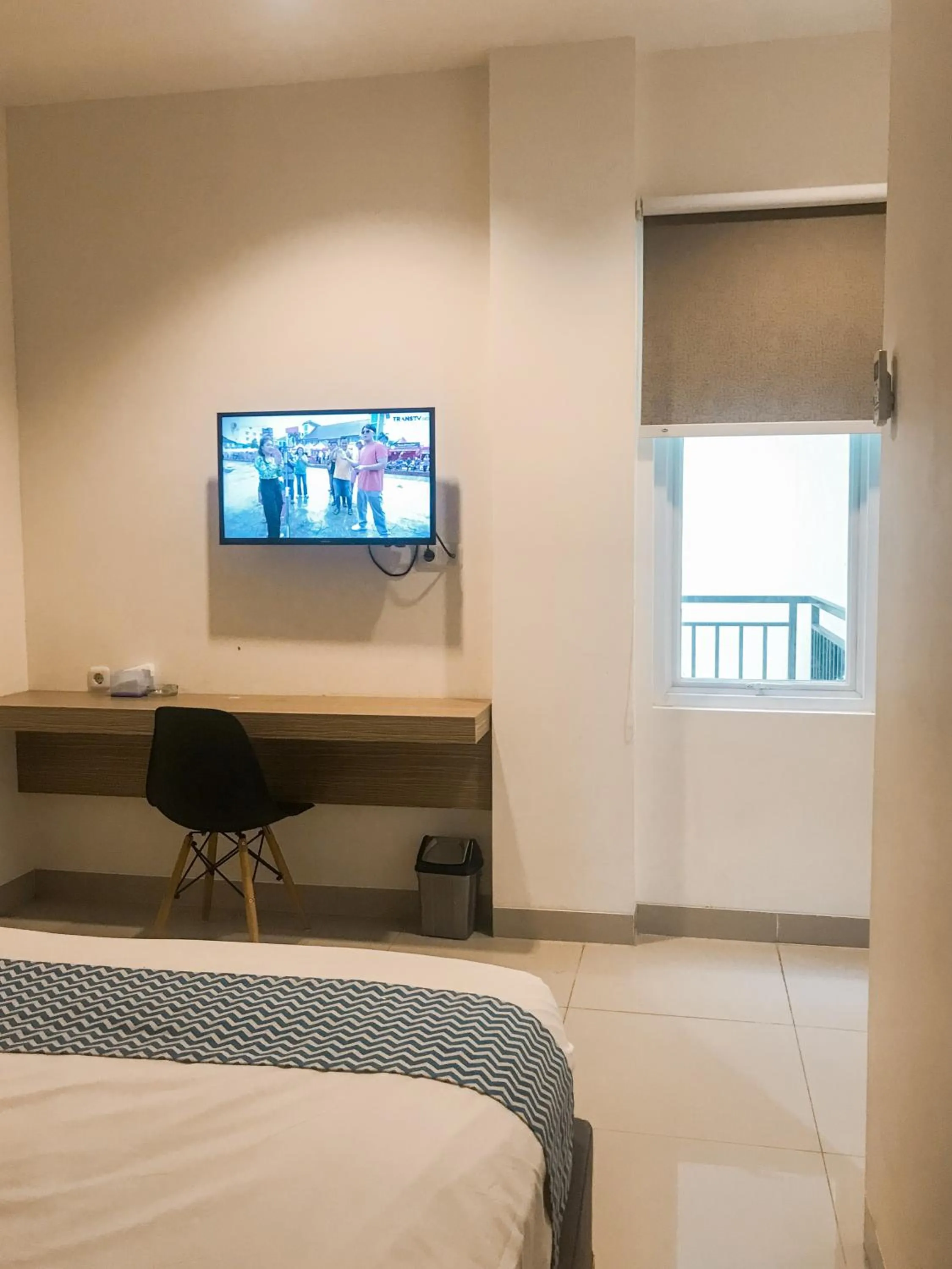 Photo of the whole room, Bed in The Holiday Guest House