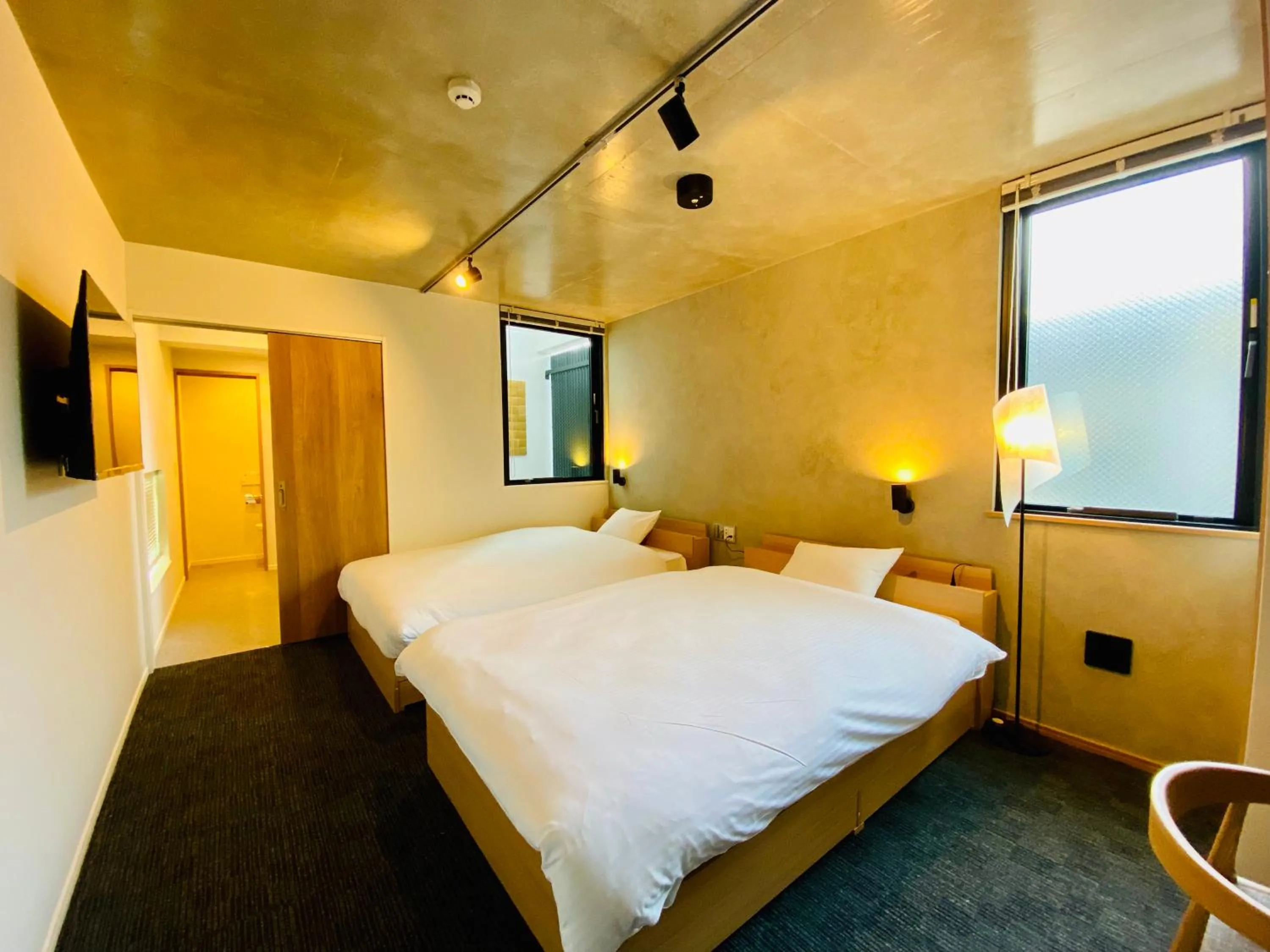 Bedroom, Bed in Hotel ZIZI Horikawa Gojo