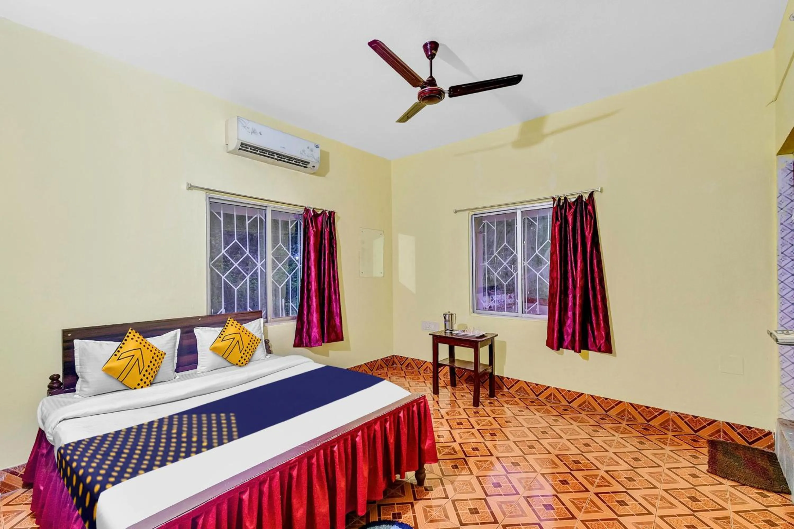 Bedroom in SPOT ON Trishakti Guest House