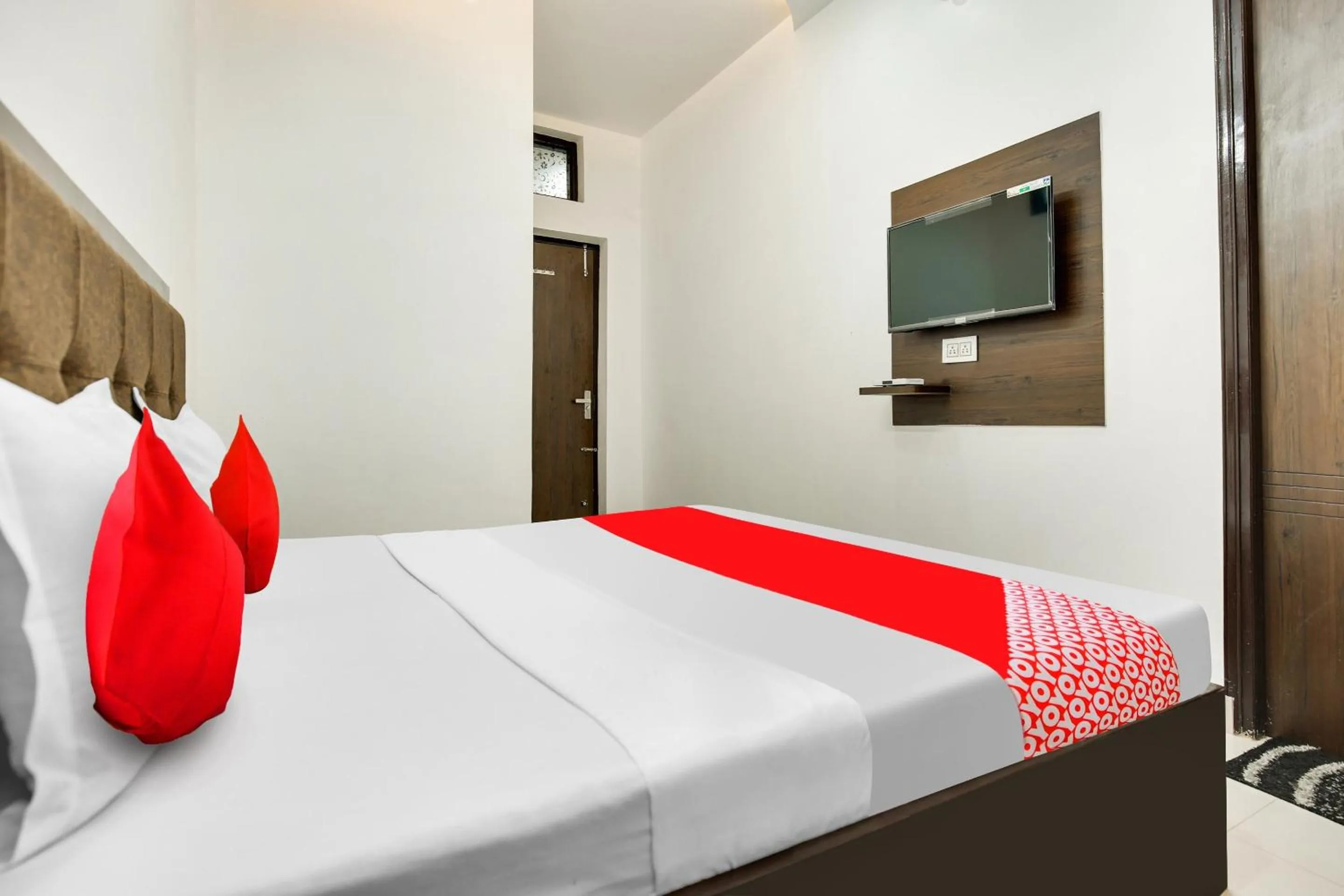 Bedroom in Hotel O King Star Residency
