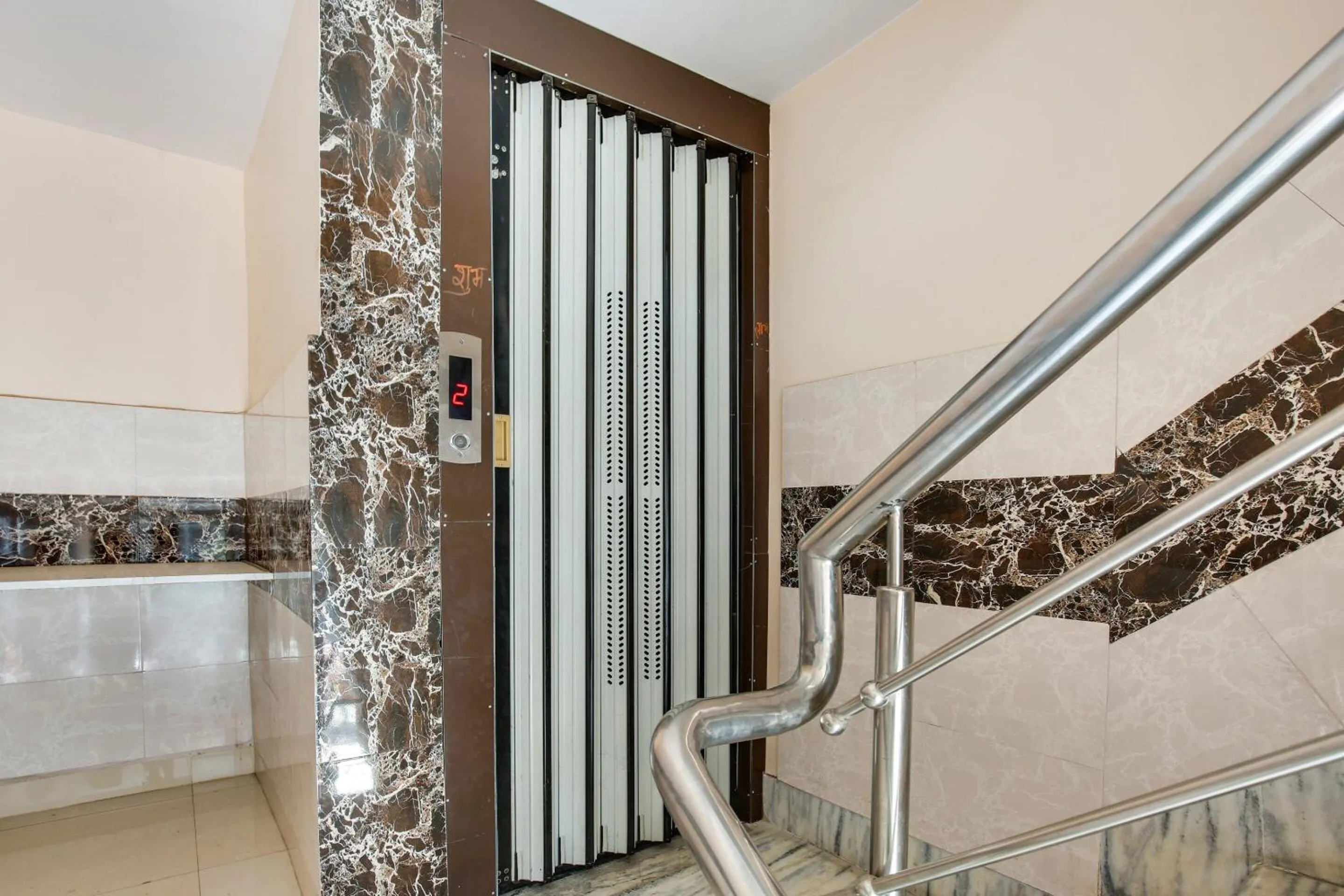 Facade/entrance in Hotel O King Star Residency