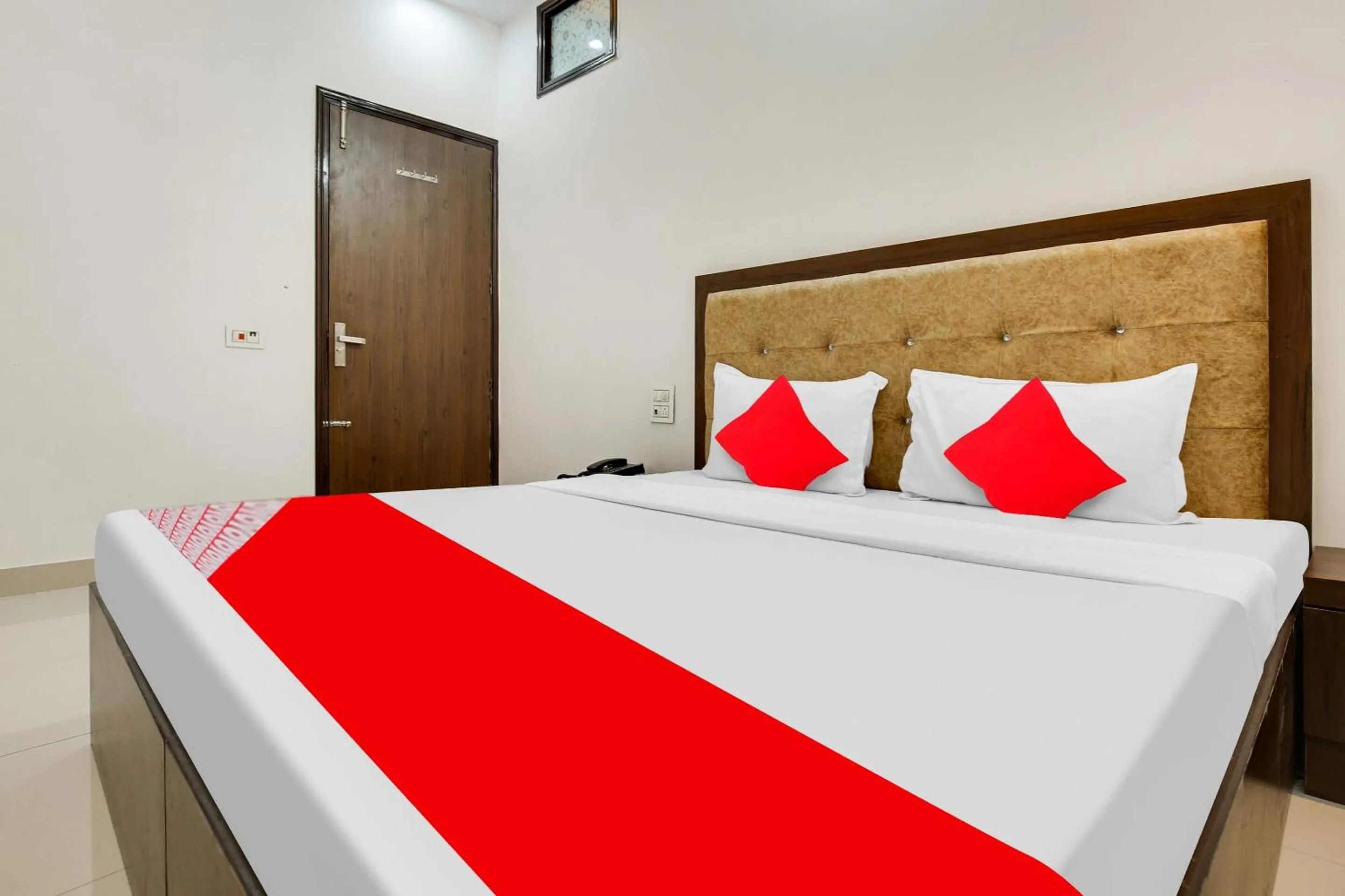 Bedroom, Bed in Hotel O King Star Residency
