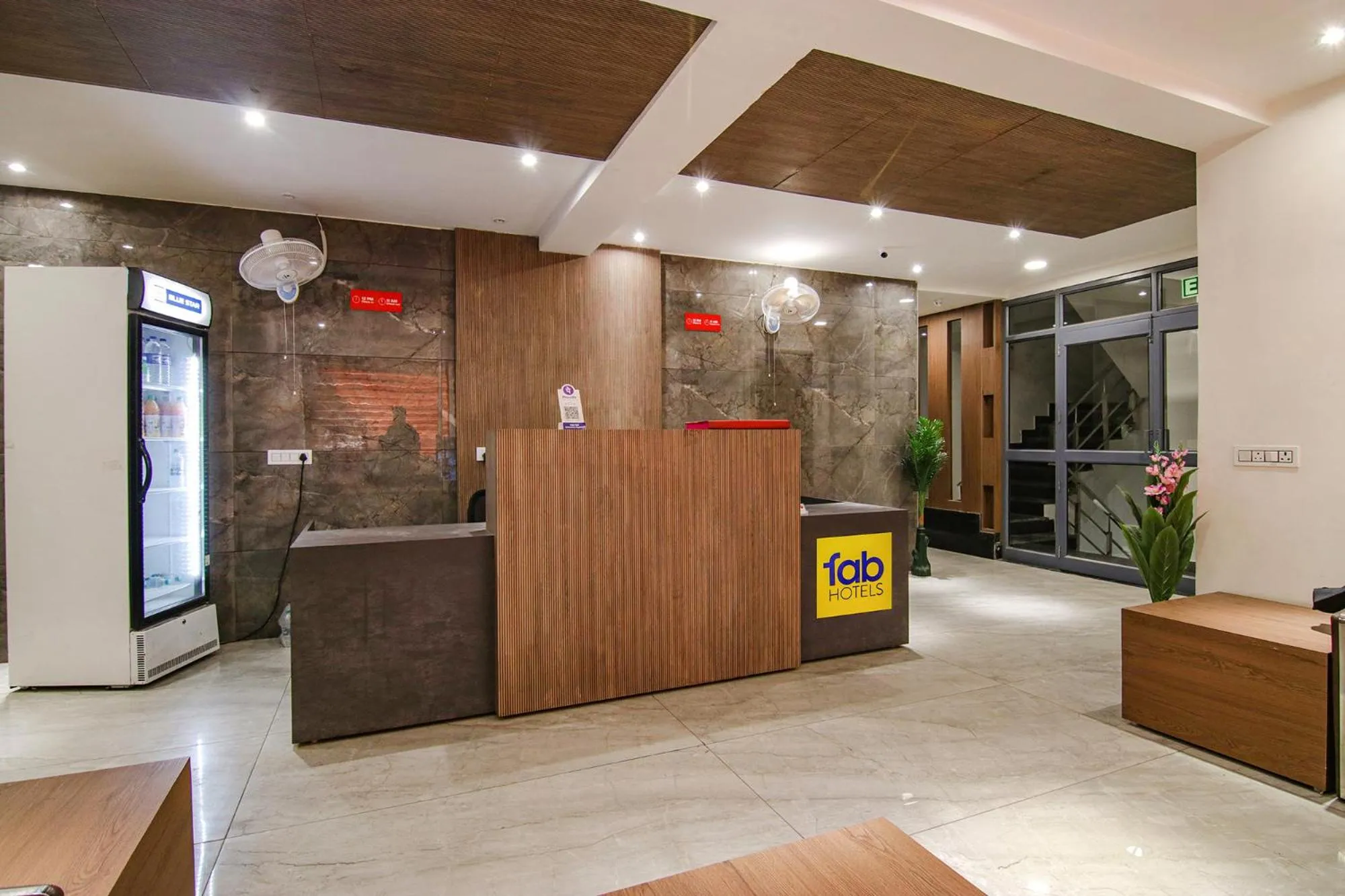Lobby or reception in FabHotel Moro Rohini Sector 4