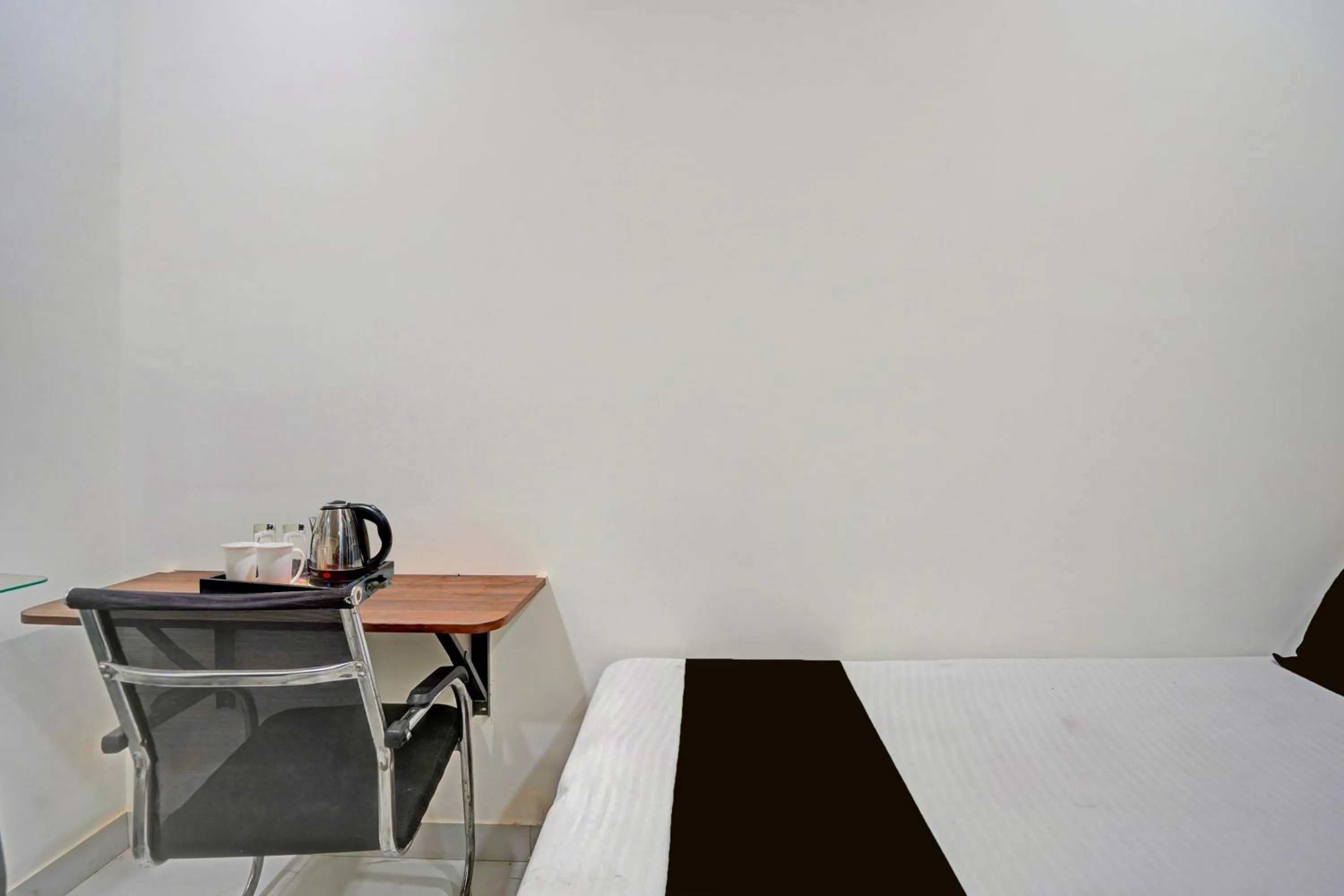 Photo of the whole room in Super Collection O Dalhousie Square Kolkata Formerly G.N Palace