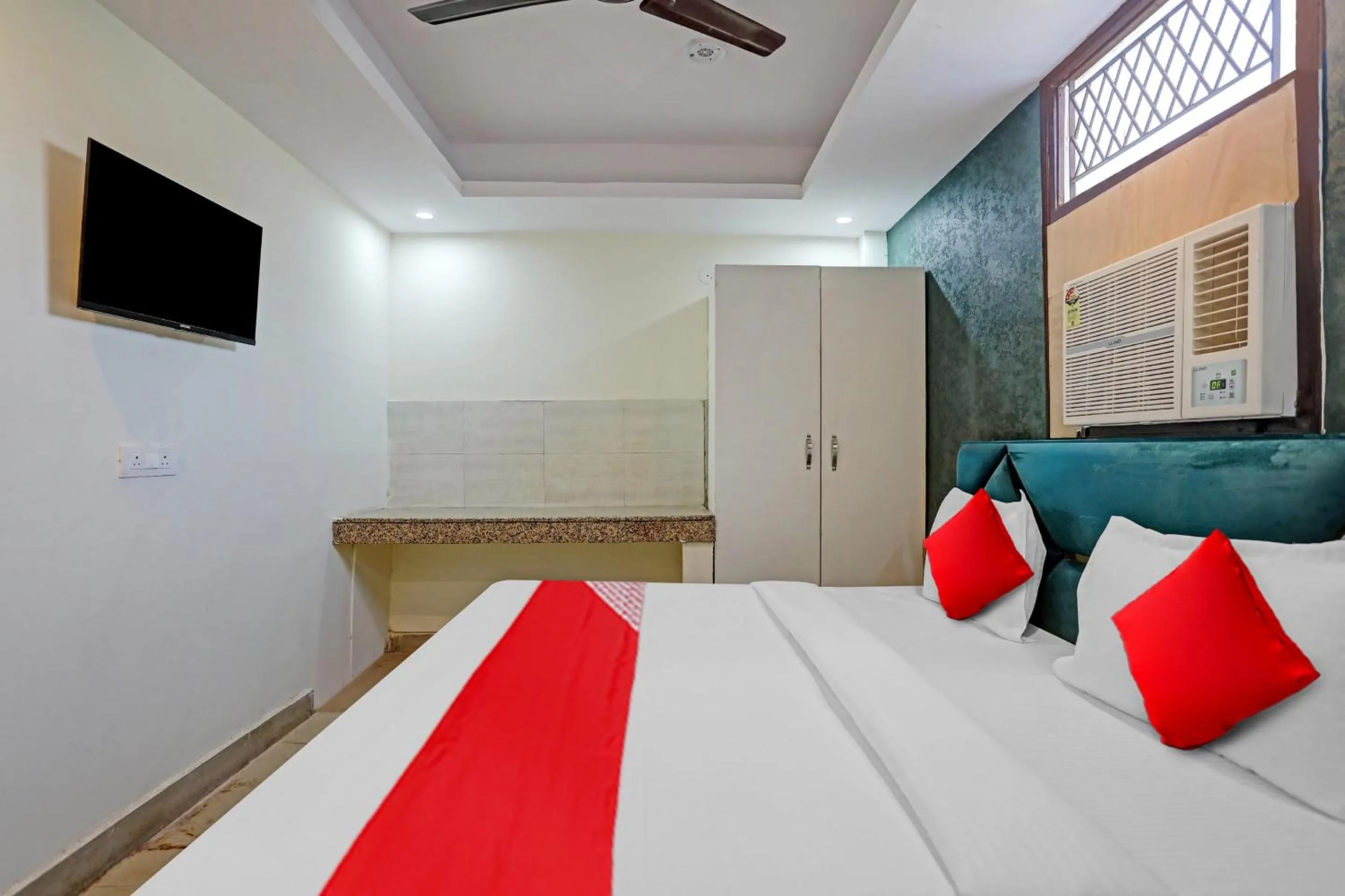 Bedroom in Hotel O JAI SHREE HOTEL