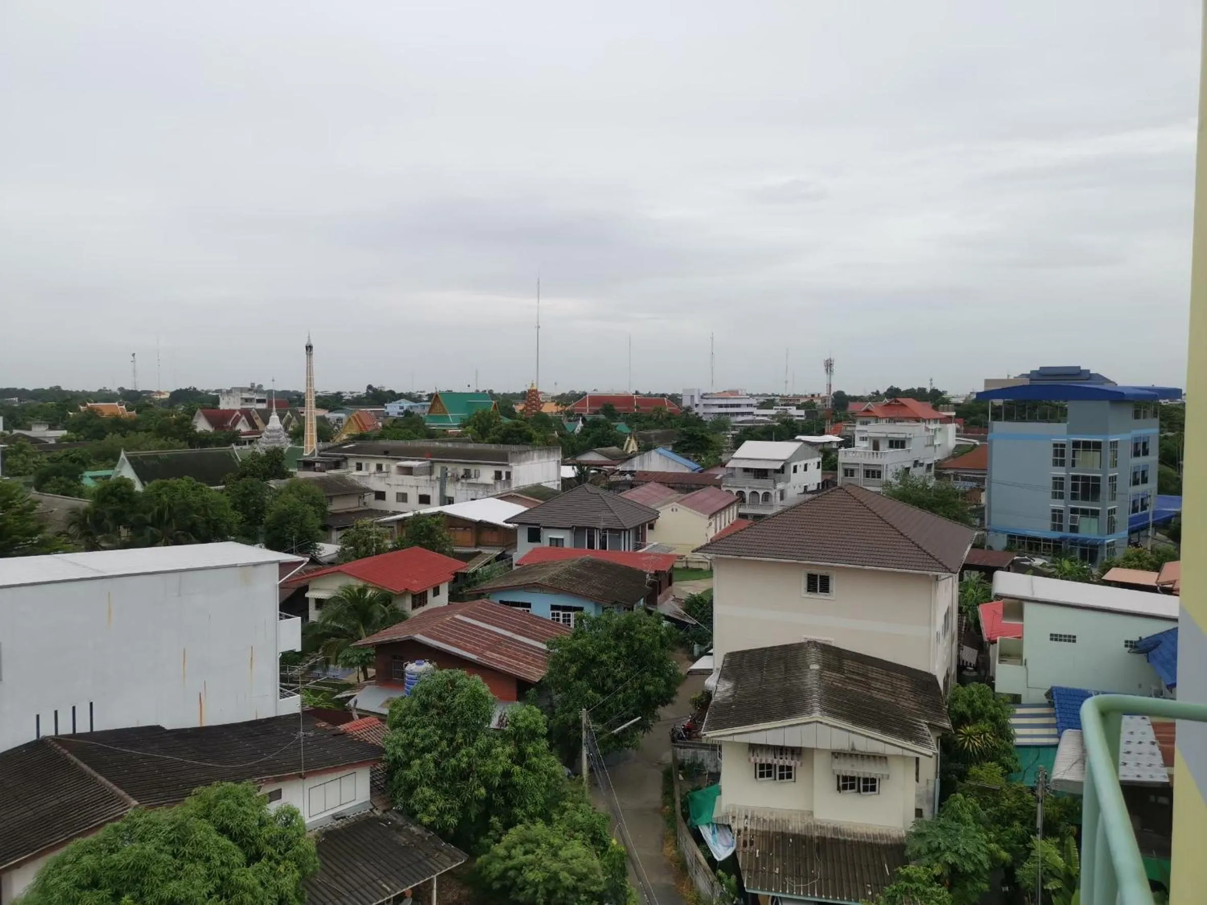 Text overlay in Metro Residence