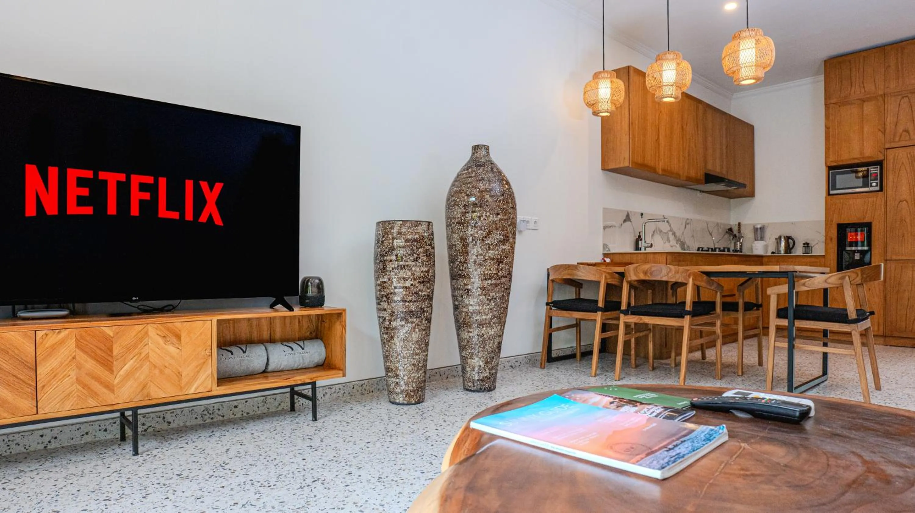 Communal lounge/ TV room in Sunny Village Batu Bolong