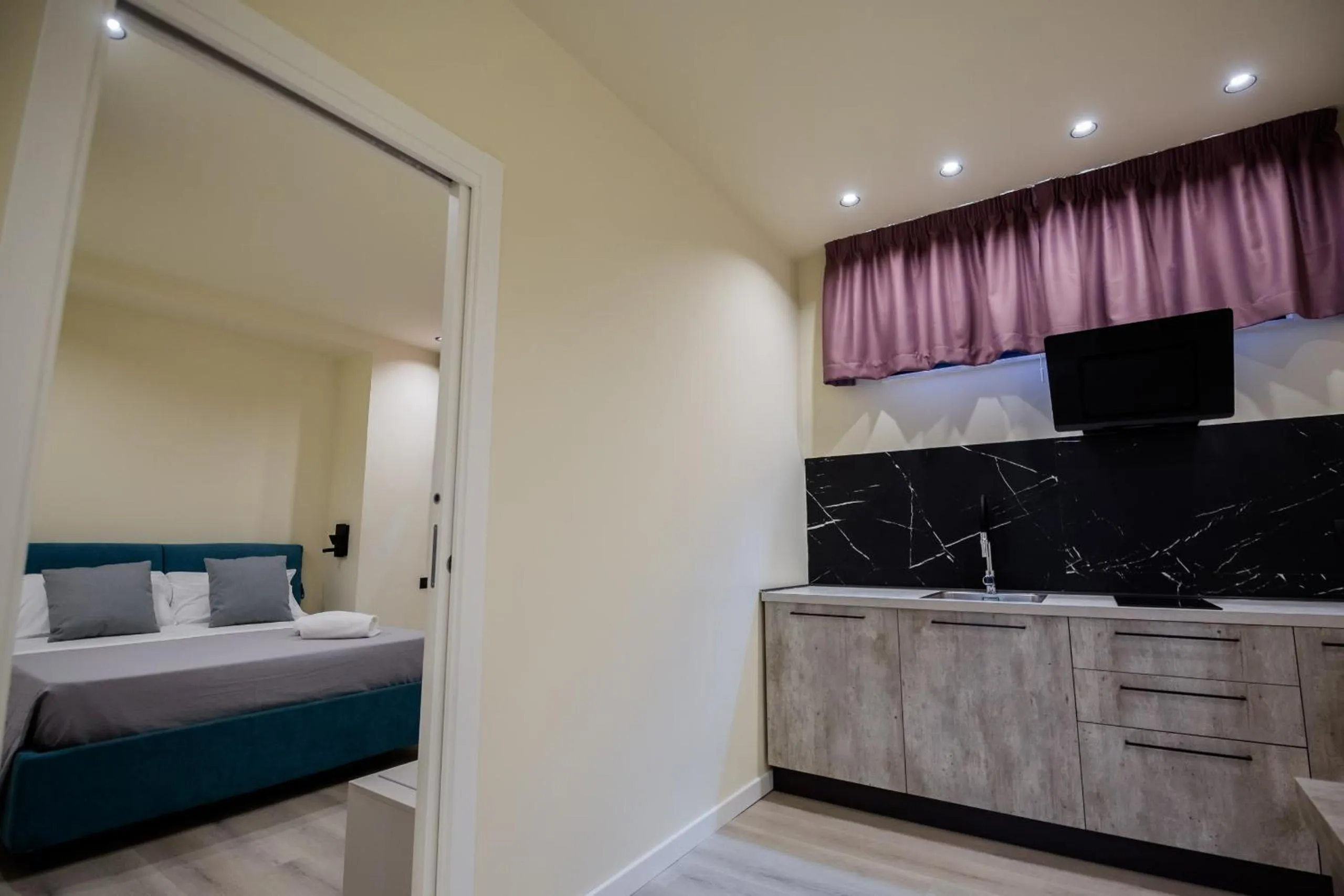 Photo of the whole room, Bed in MAZZINI PALACE