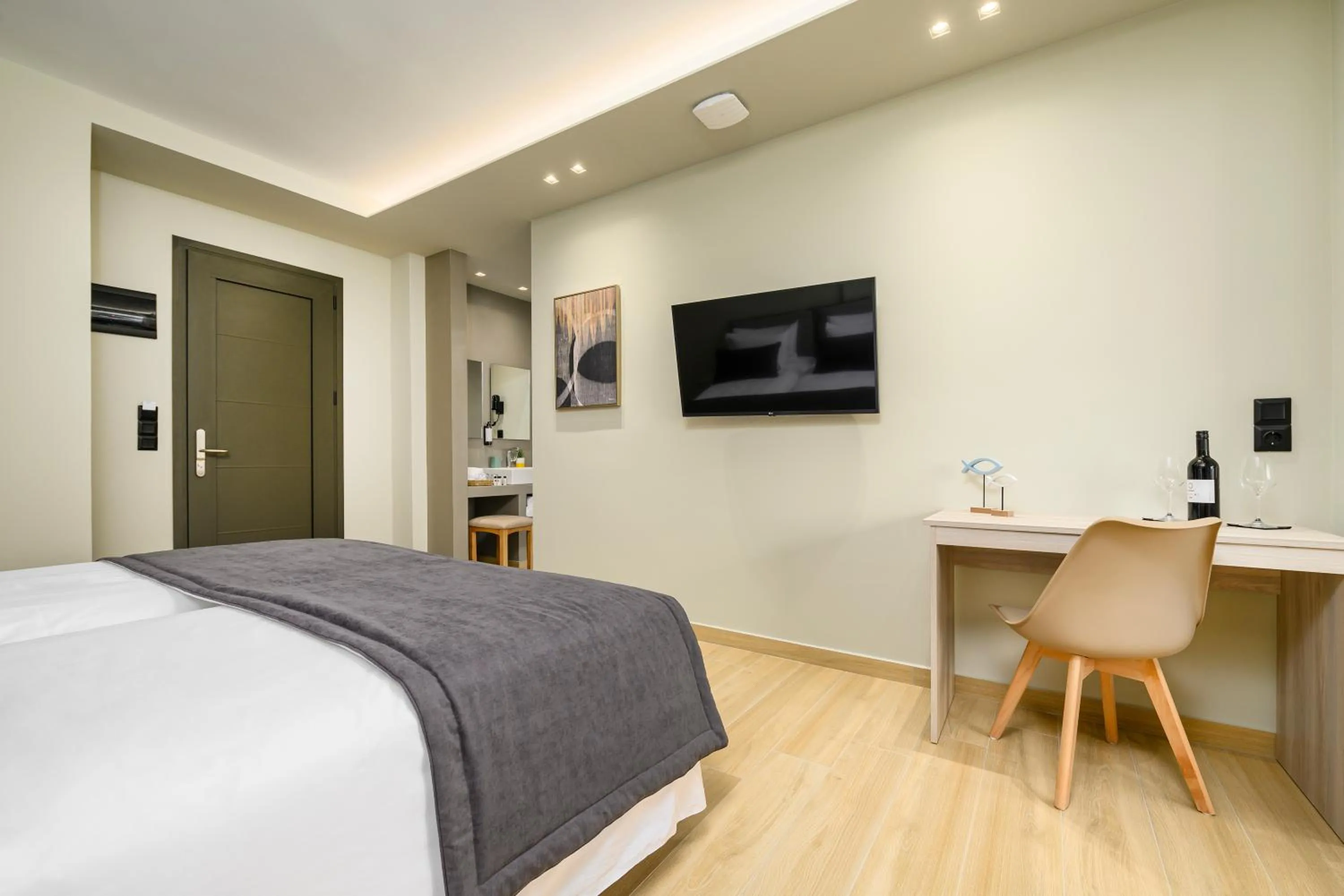 TV and multimedia in Nicolas Grand Suites, Adults Only