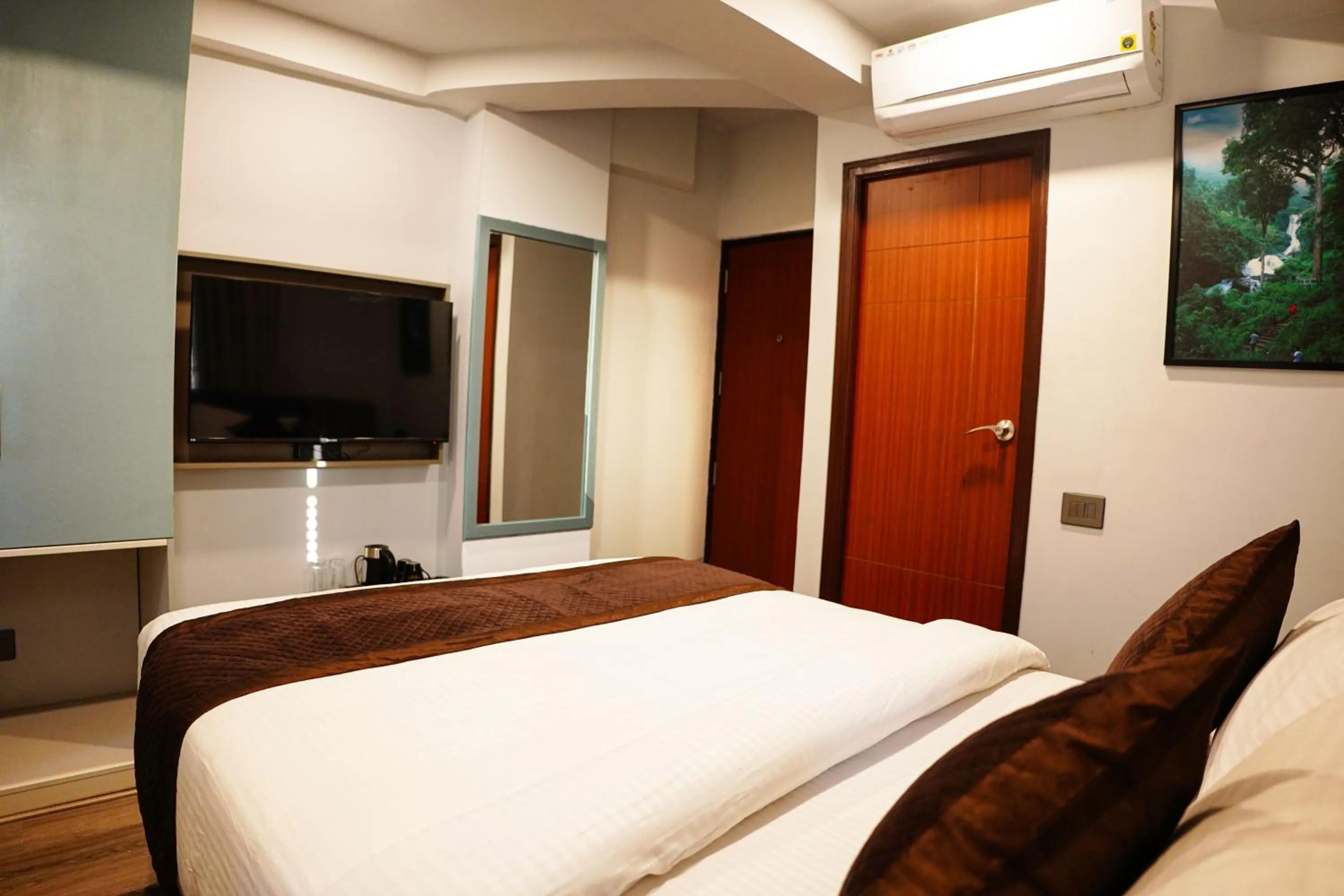 Bed in Dream Hotel - Richmond