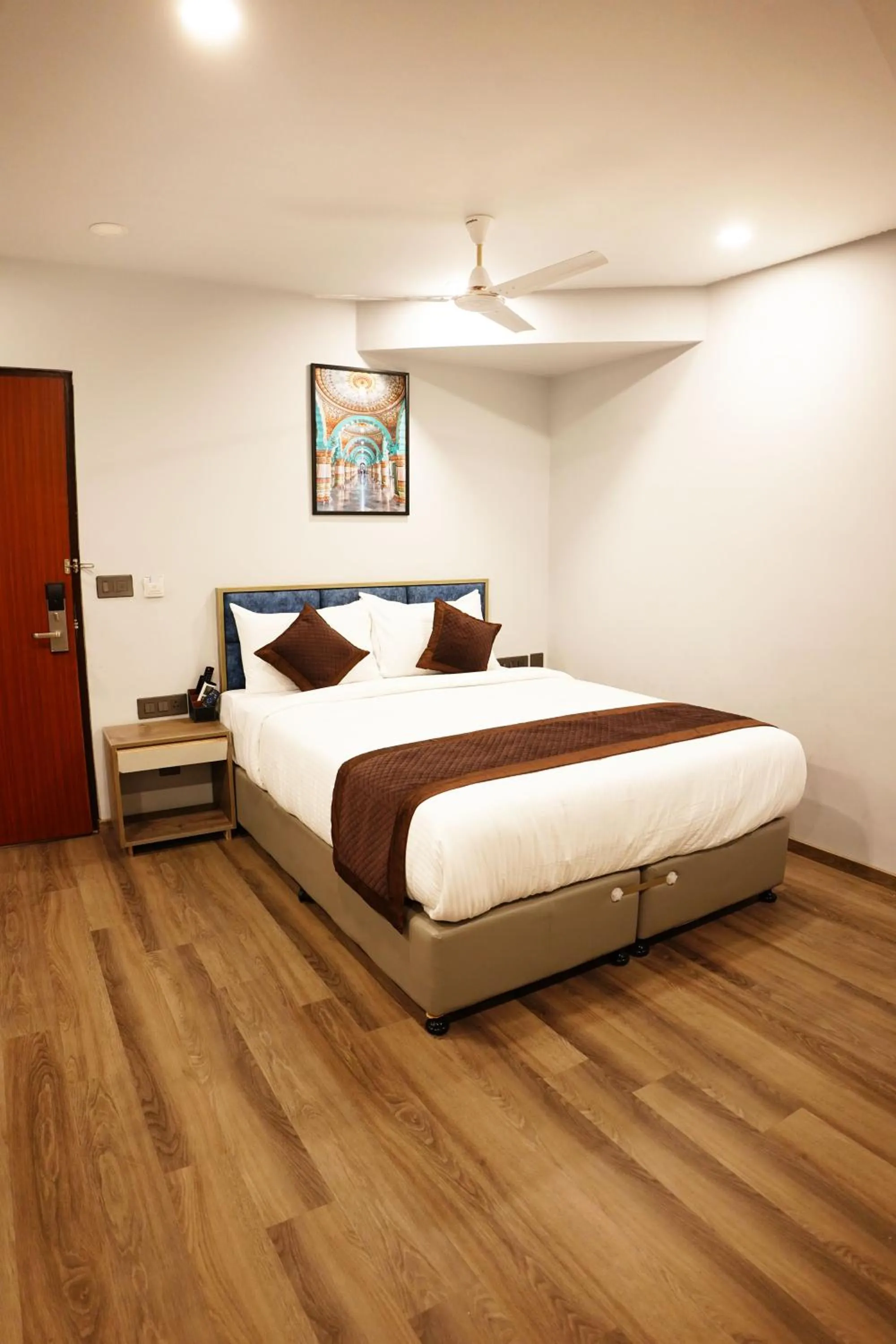 Bed in Dream Hotel - Richmond