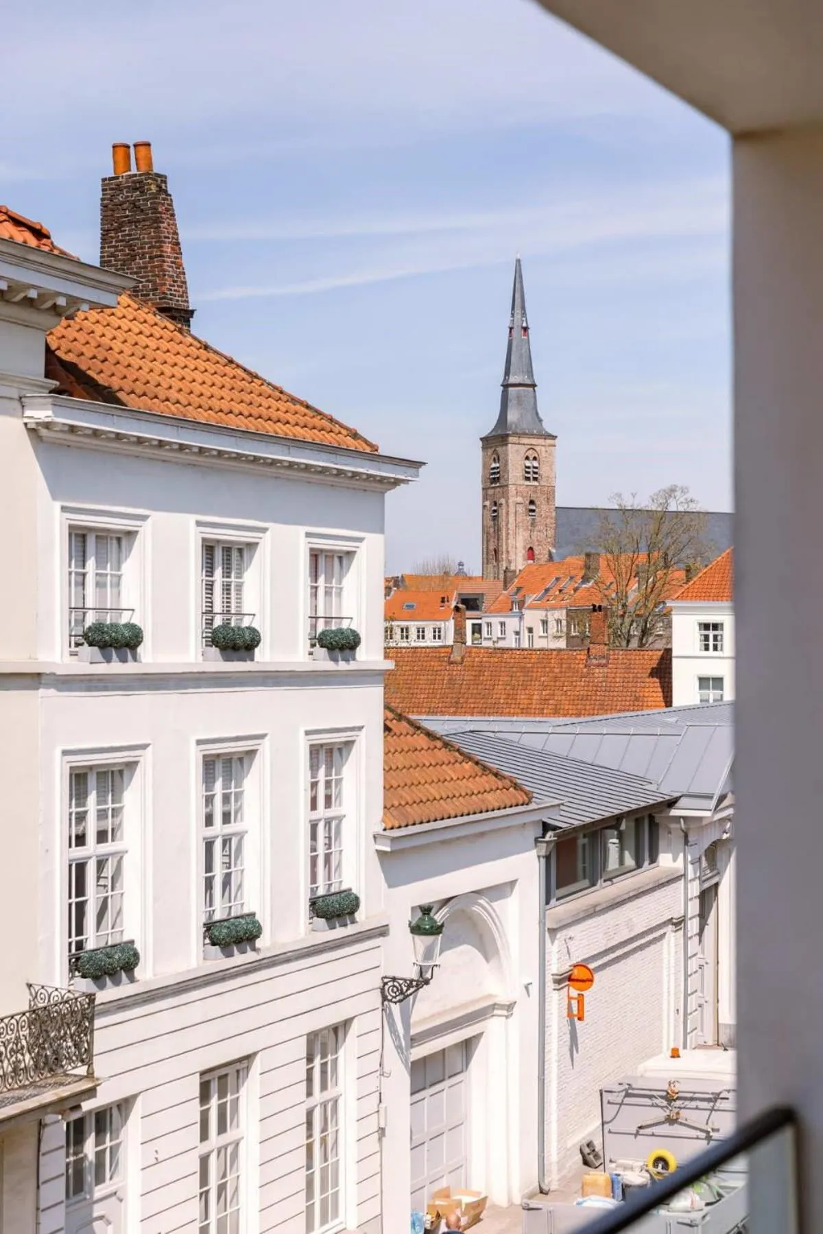 Huswell - Bonrepo Room 104